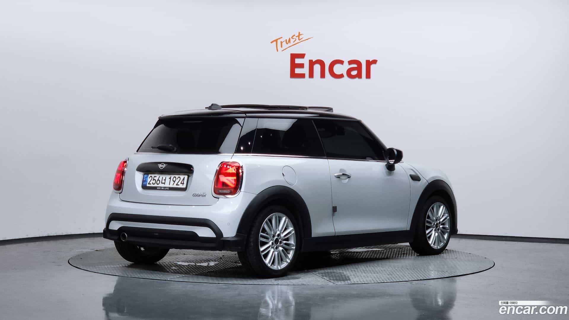 Cooper Mini 2021.6-OUTER-002