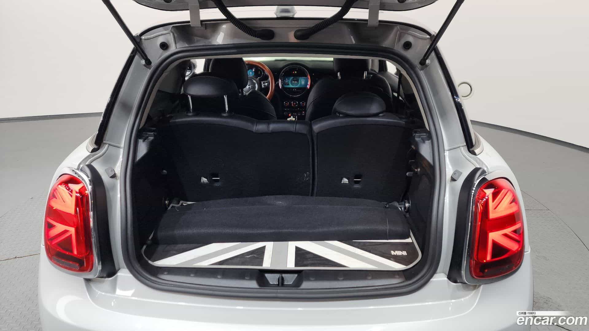 Cooper Mini 2021.6-OPTION-022