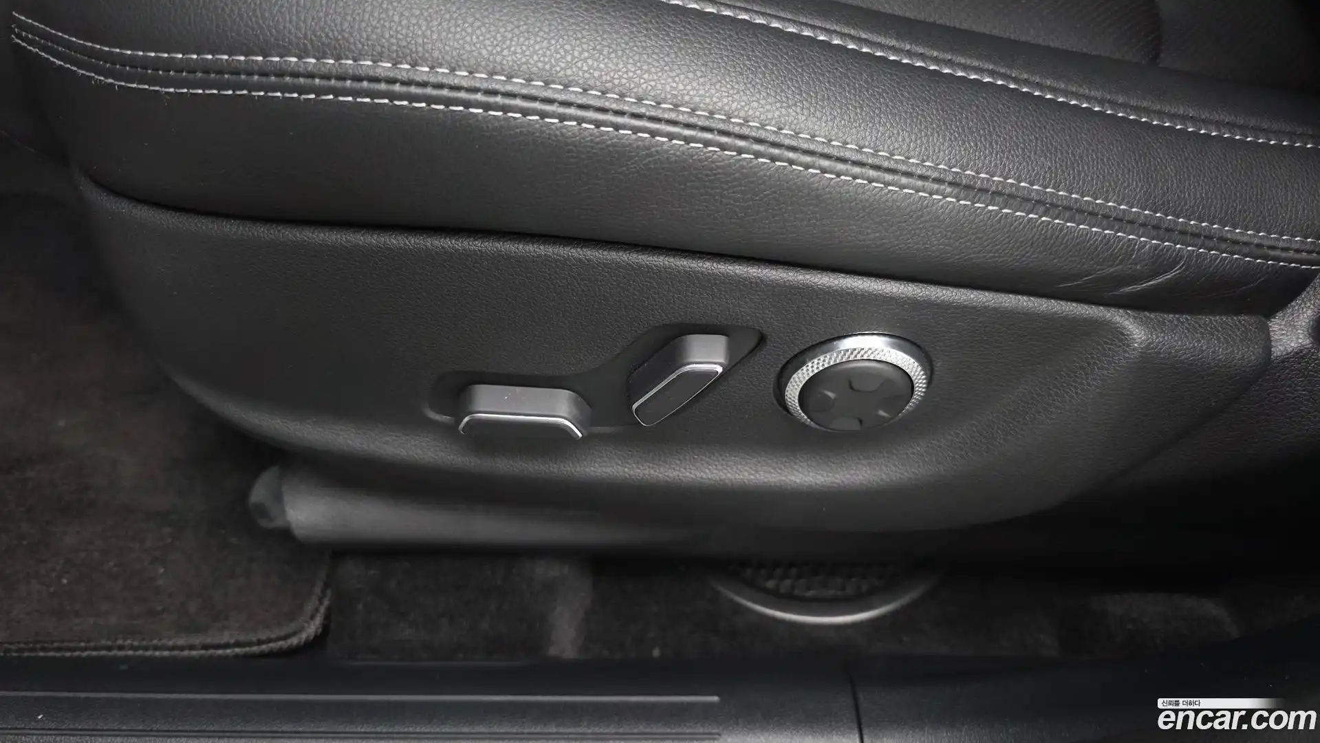 GV70 Genesis 2022.2-OPTION-044