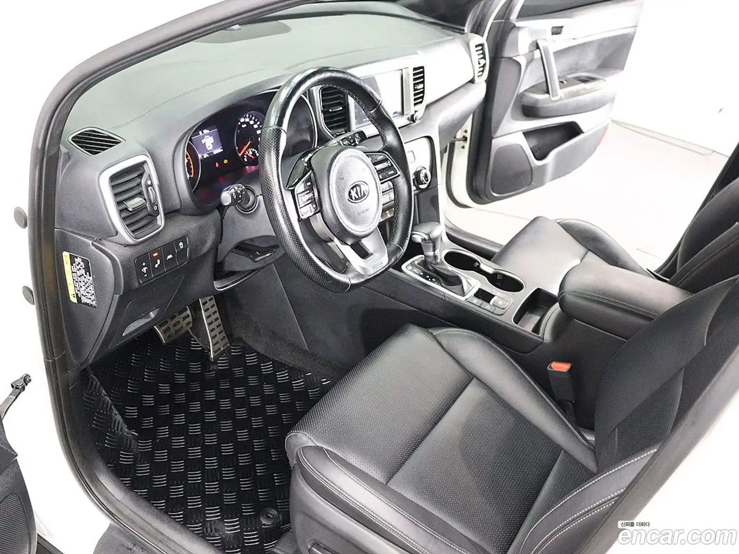Sportage Kia 2018.9-INNER-010