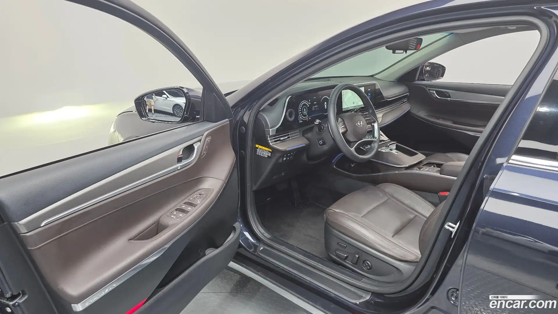 Grandeur Hyundai 2020.2-INNER-010