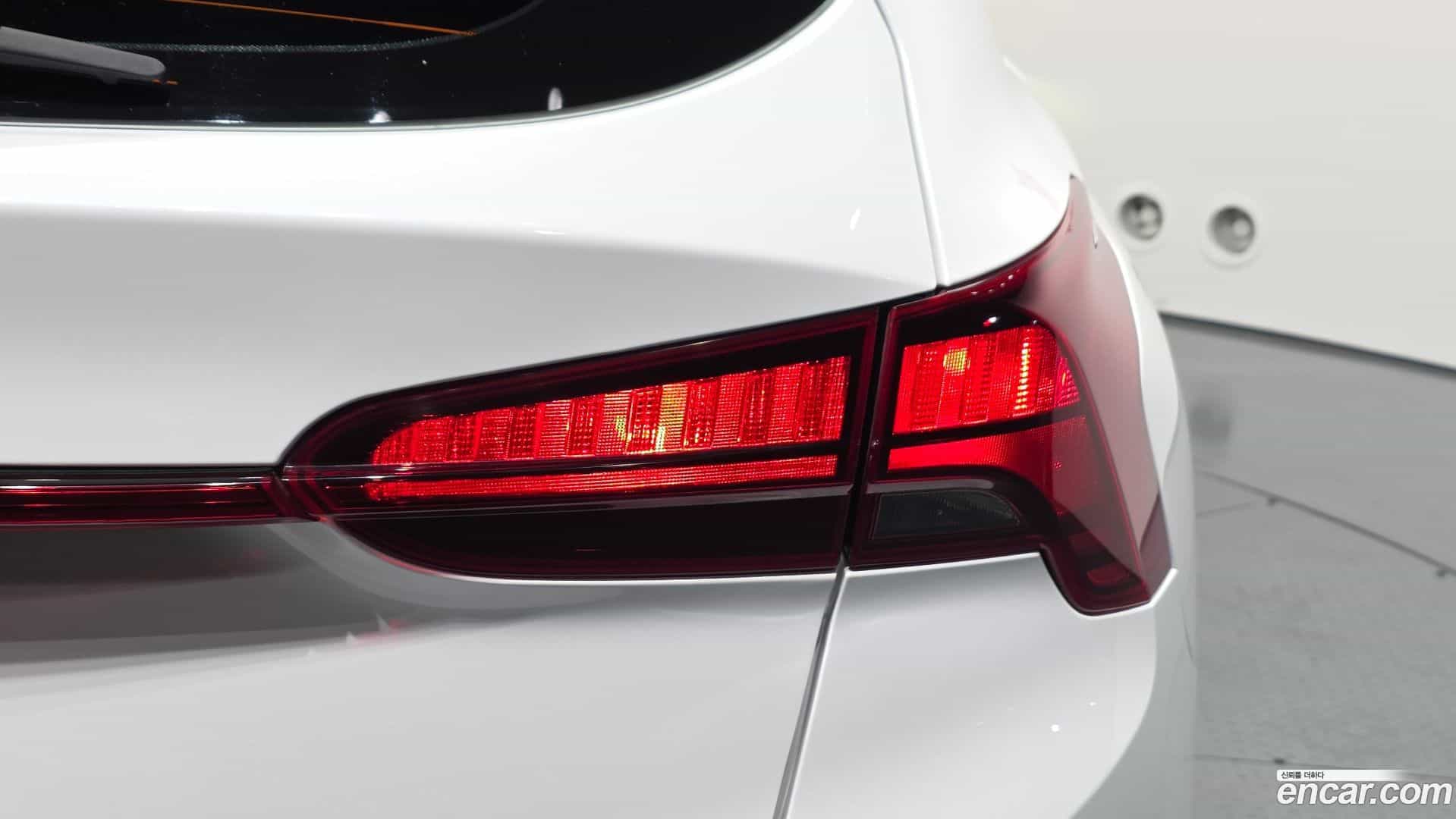 Santafe Hyundai 2022.5-OUTER-033