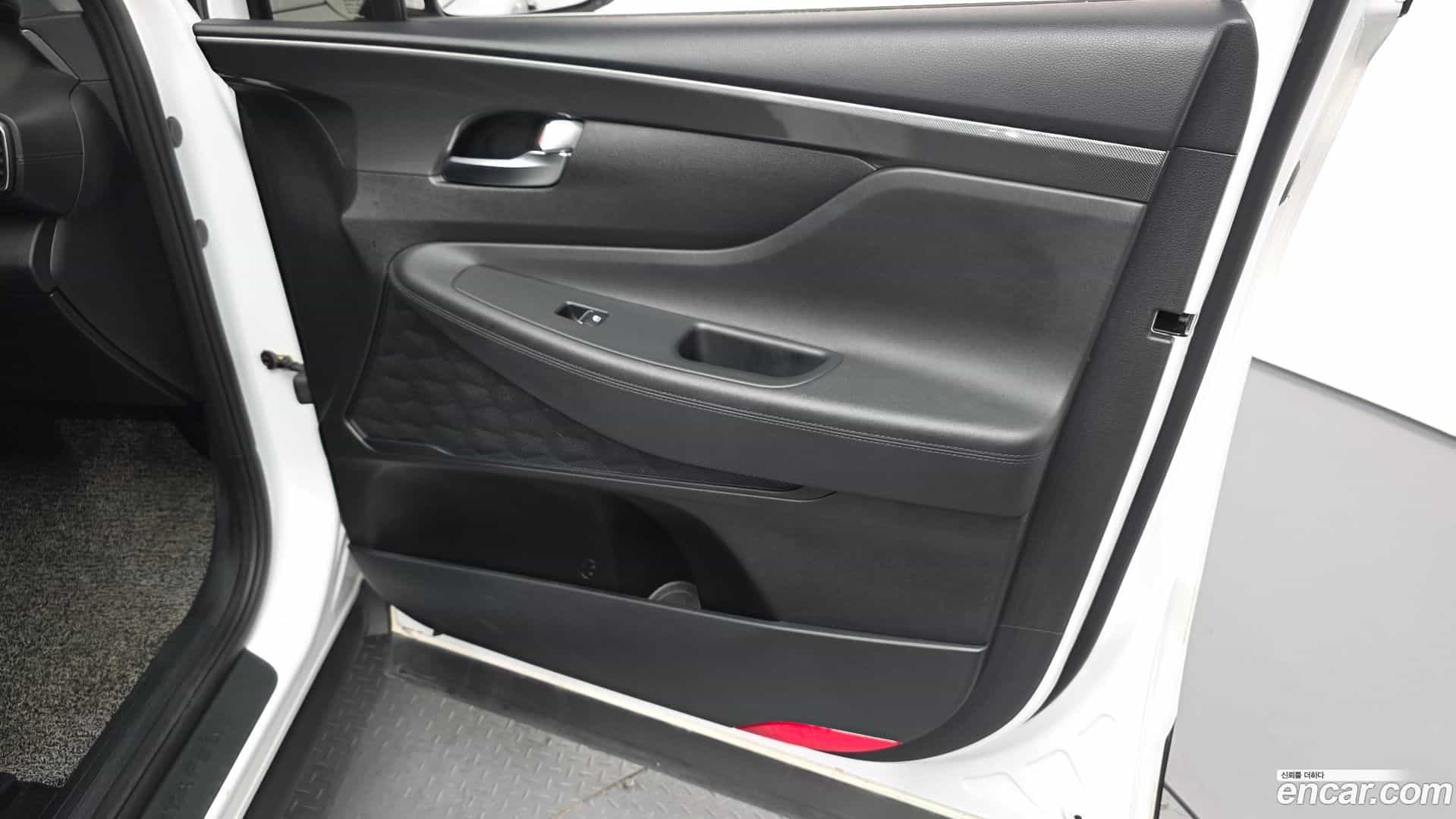 Santafe Hyundai 2022.5-INNER-034