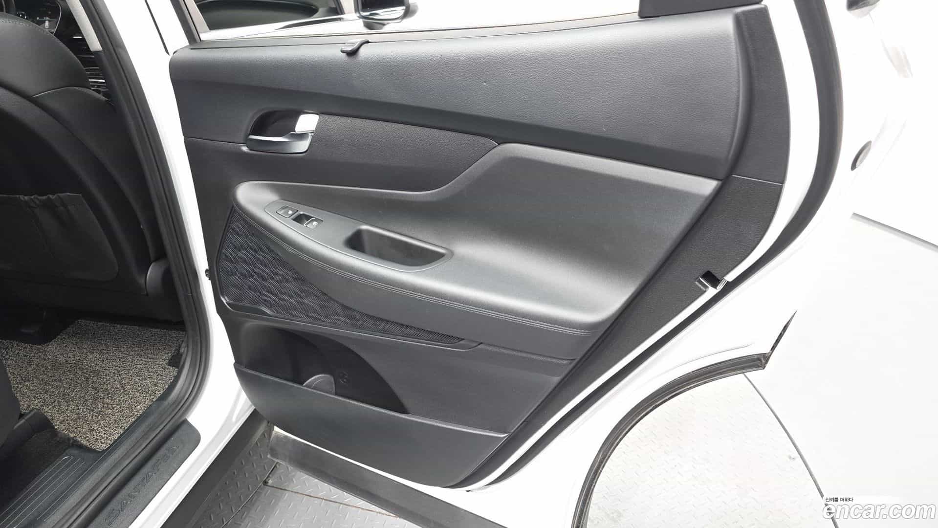Santafe Hyundai 2022.5-INNER-035