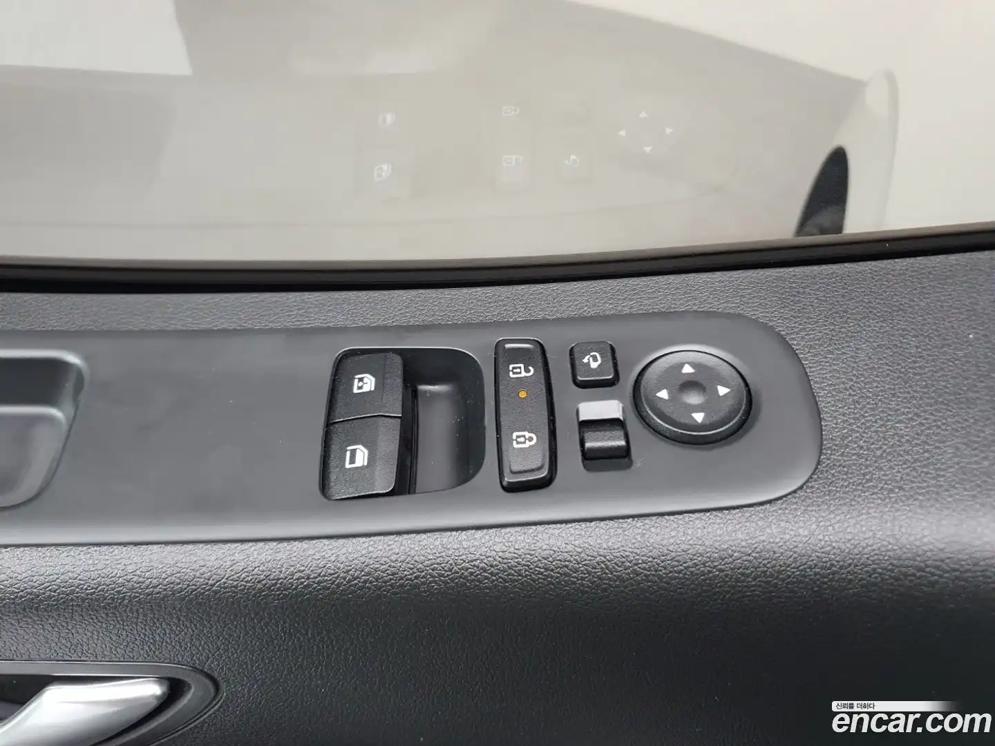 Staria Hyundai 2024.5-OPTION-024
