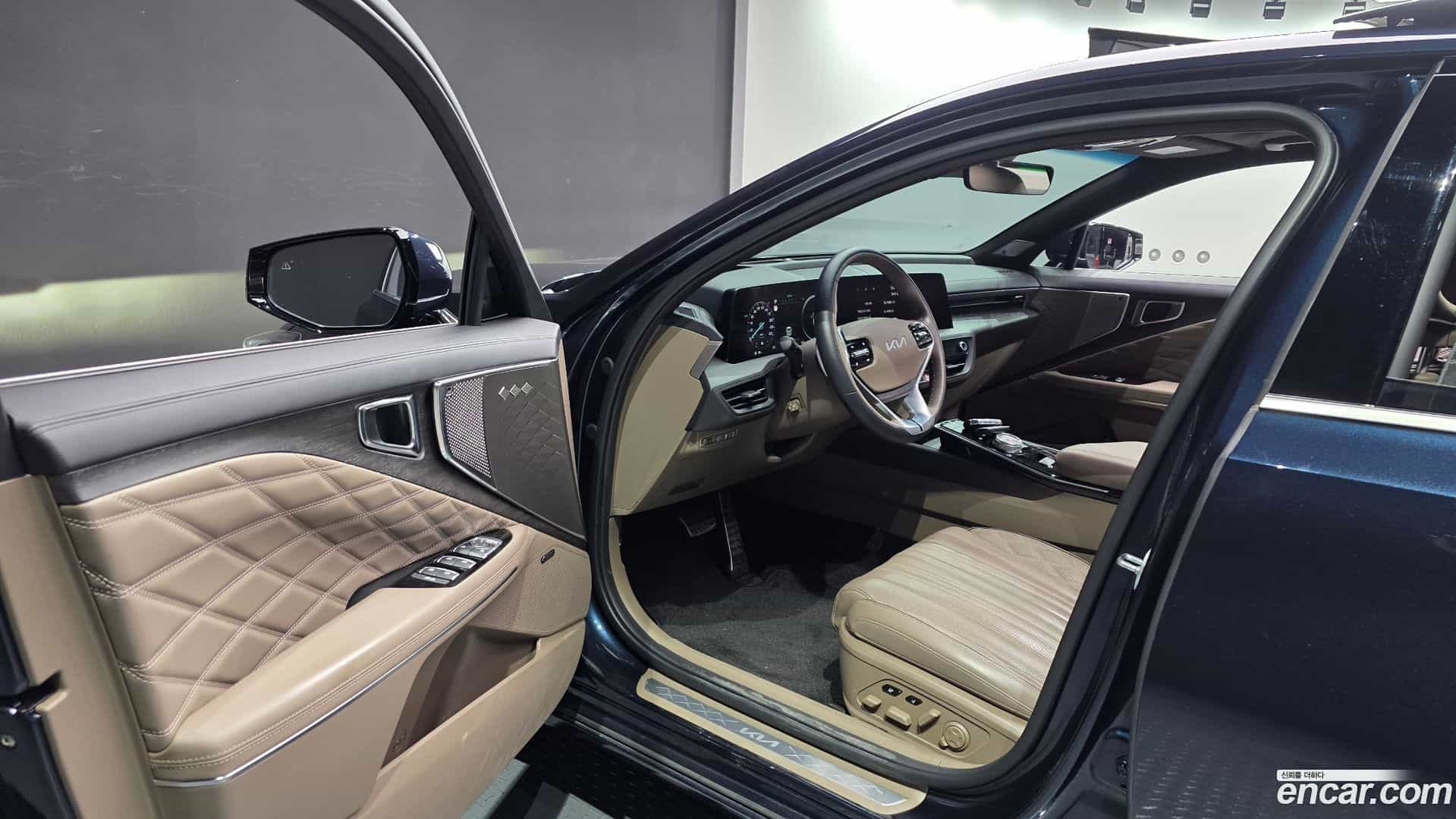 K8 Kia 2024.2-INNER-010