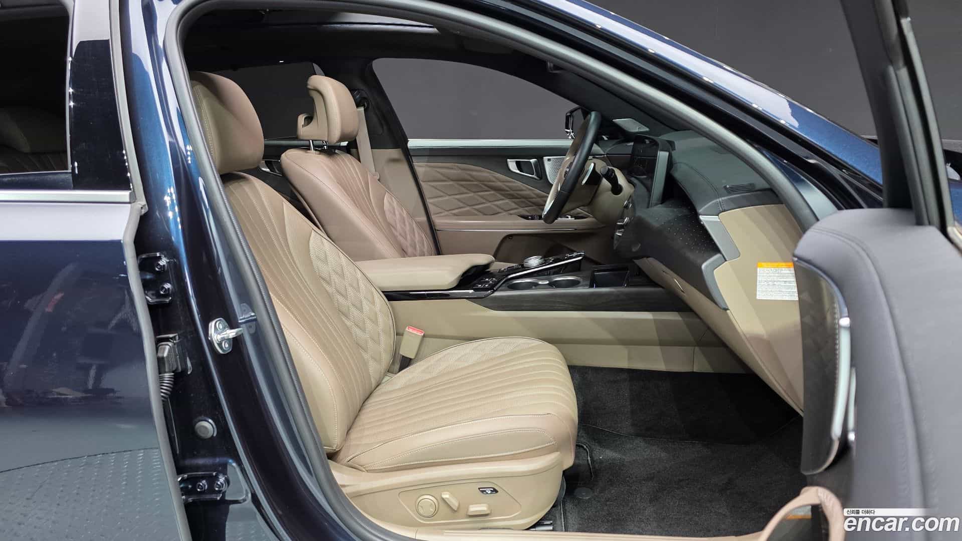 K8 Kia 2024.2-INNER-036