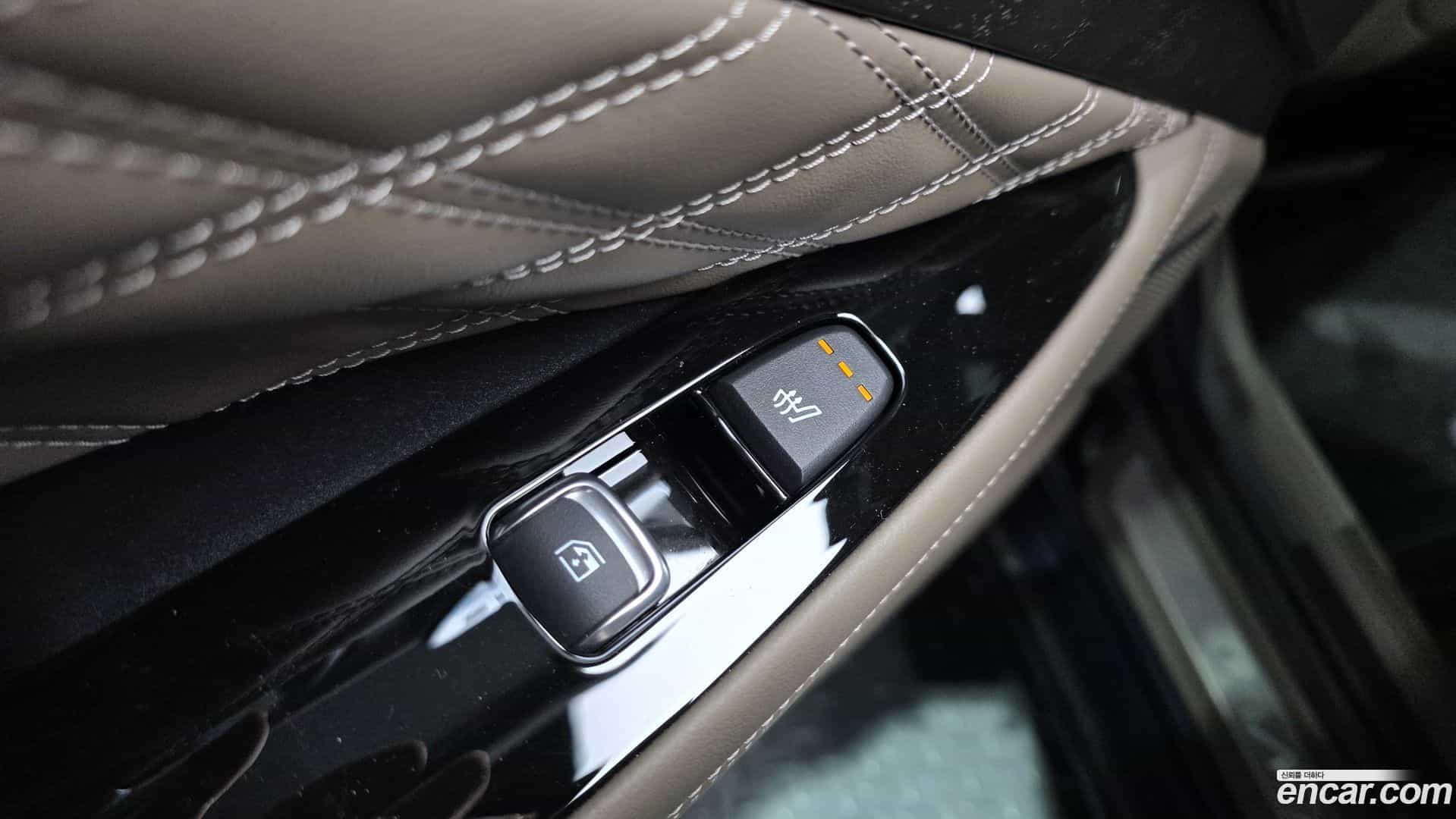 K8 Kia 2024.2-OPTION-040