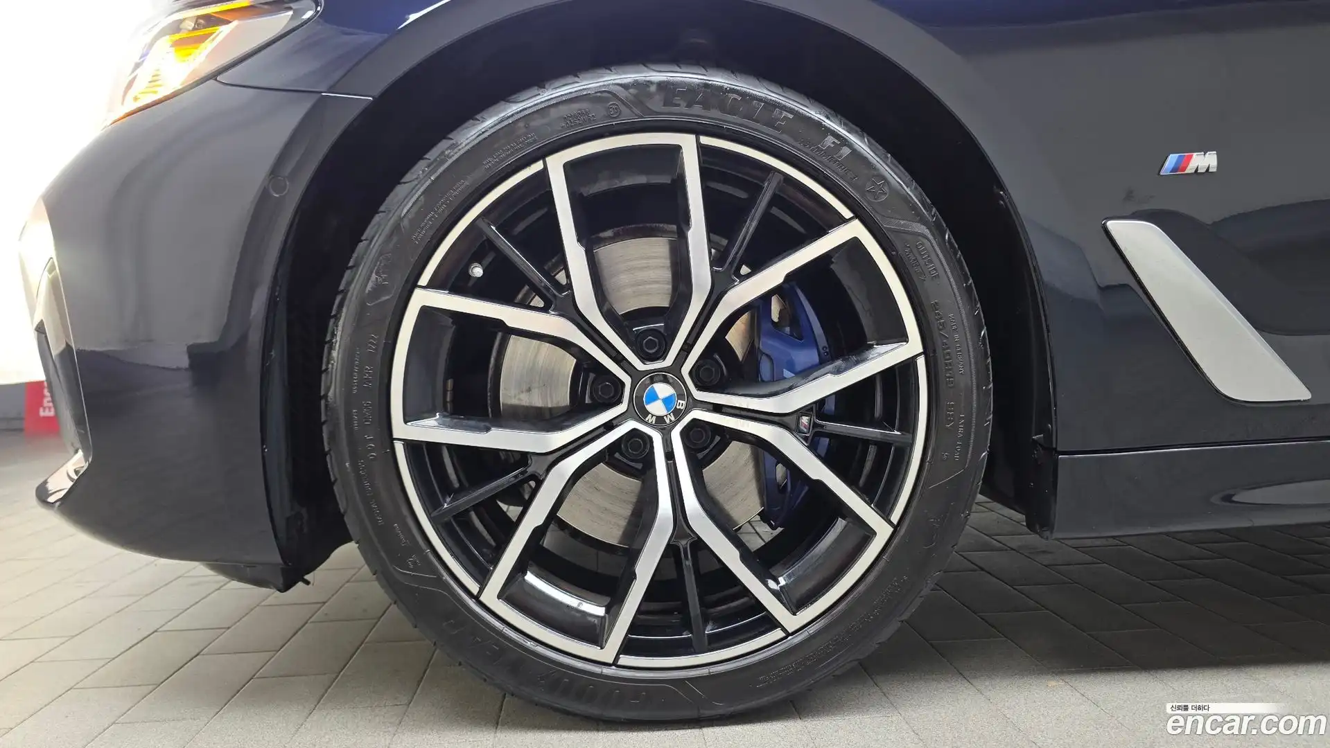 5-Series BMW 2022.7-OUTER-005