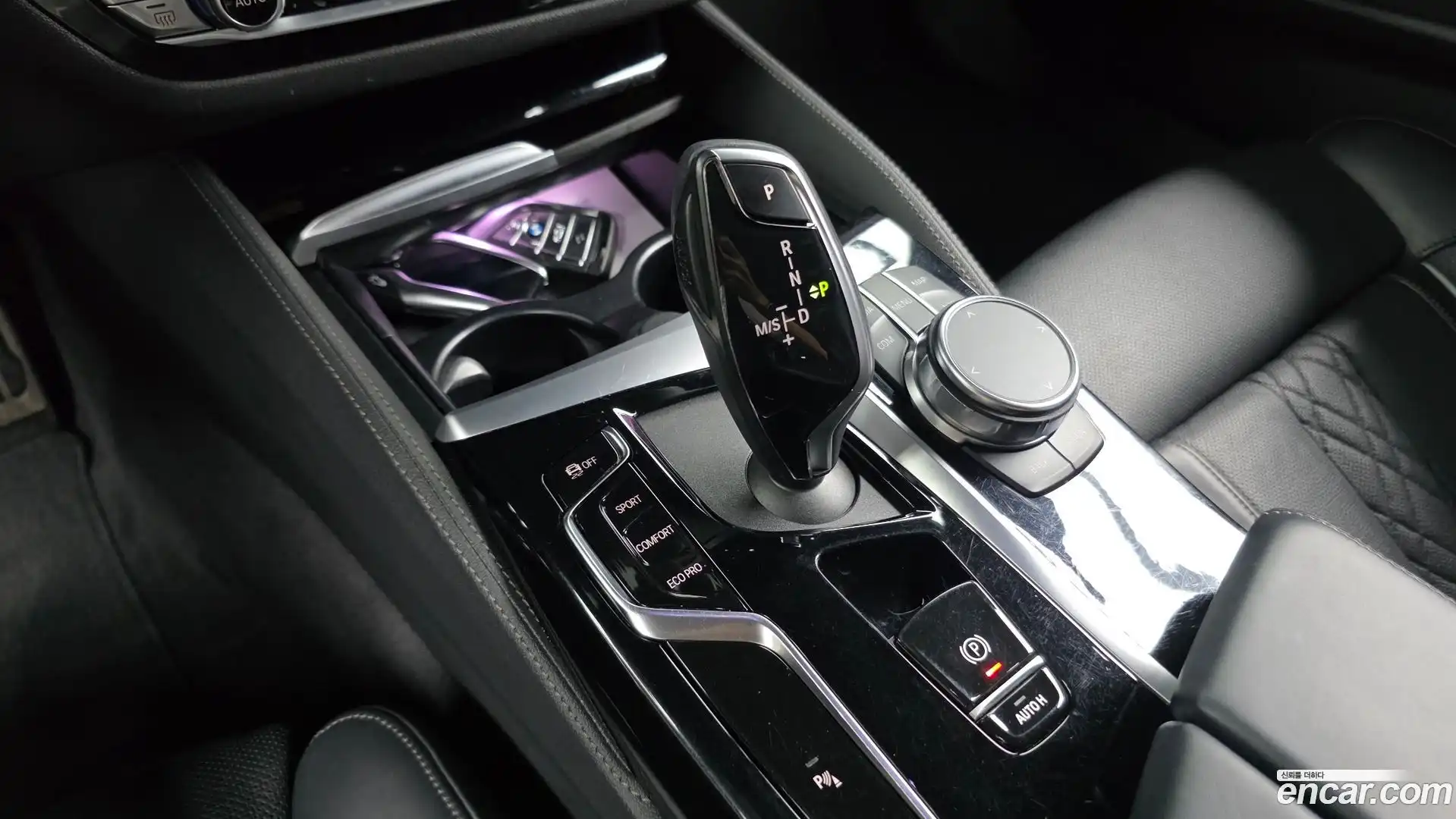 5-Series BMW 2022.7-INNER-009
