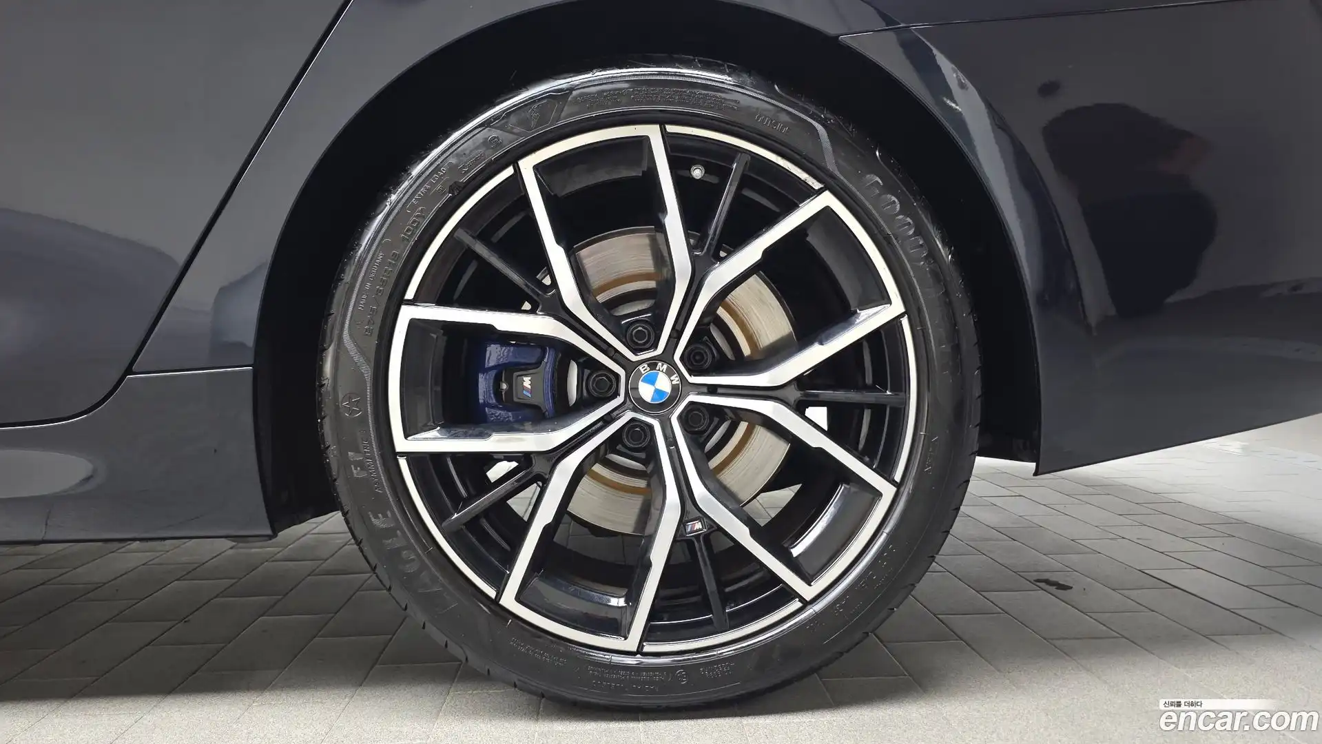 5-Series BMW 2022.7-OUTER-031