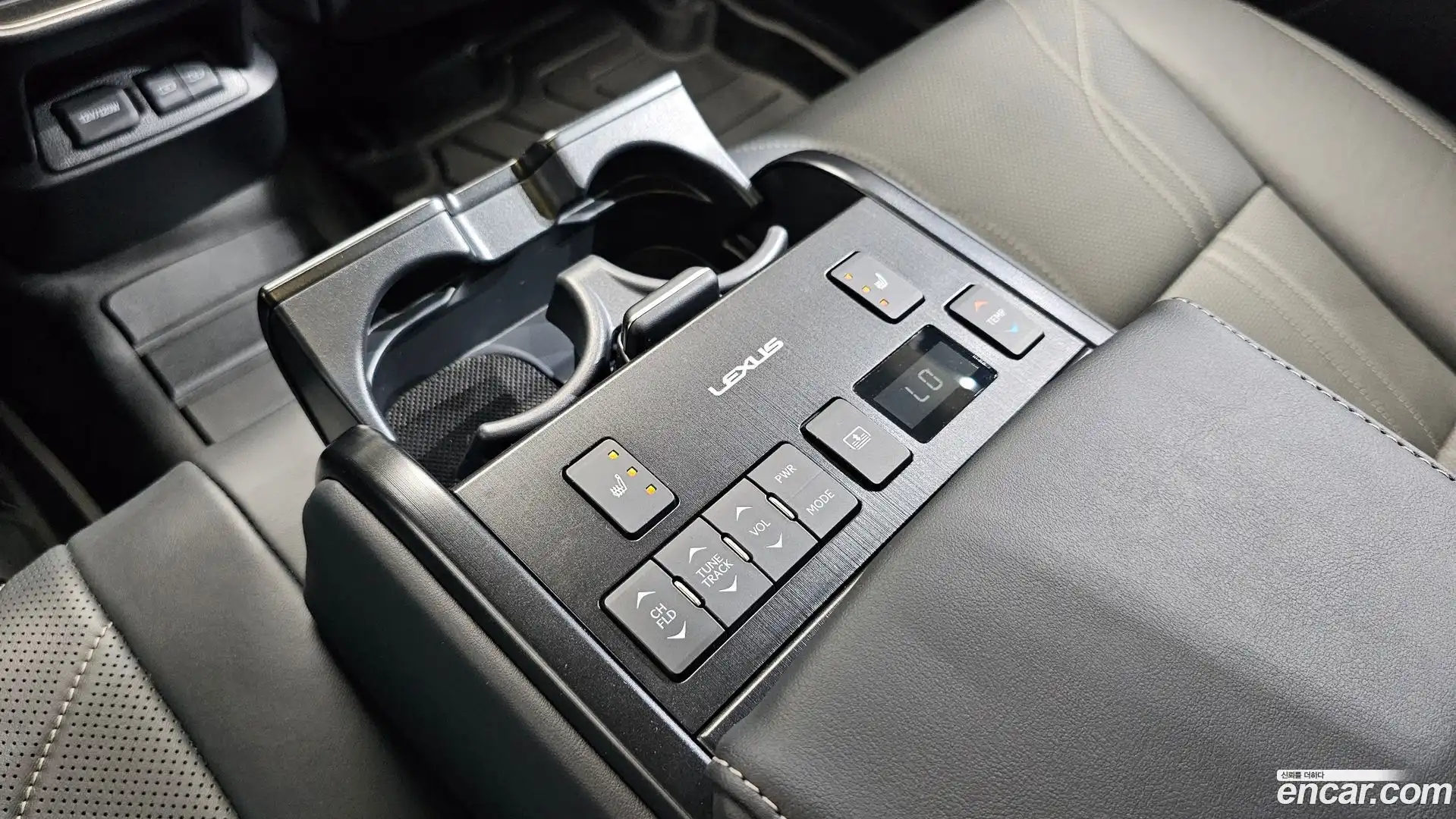 ES Lexus 2021.8-OPTION-022