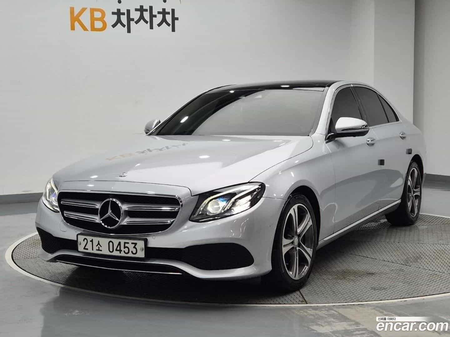 E-Class Mercedes-Benz 2016.6-OUTER-001