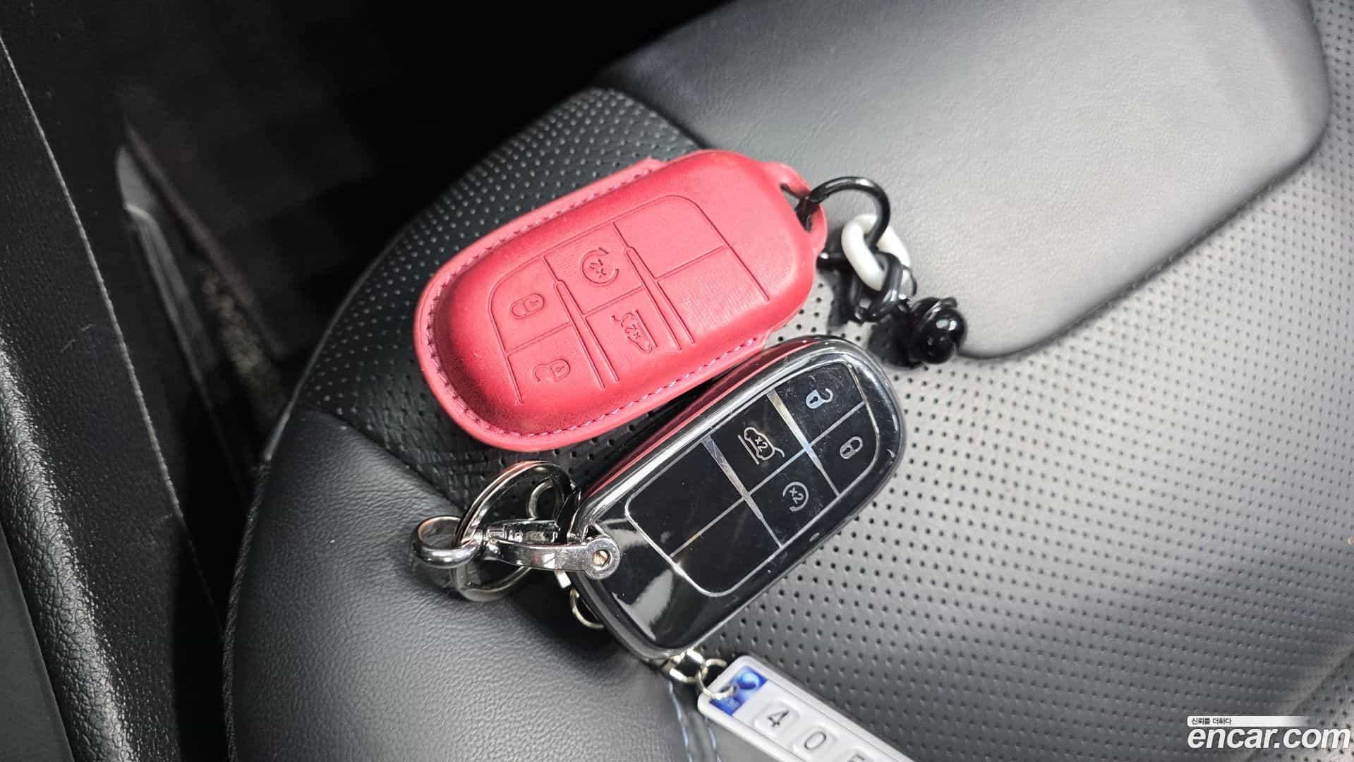 Cherokee Jeep 2019.1-OPTION-019
