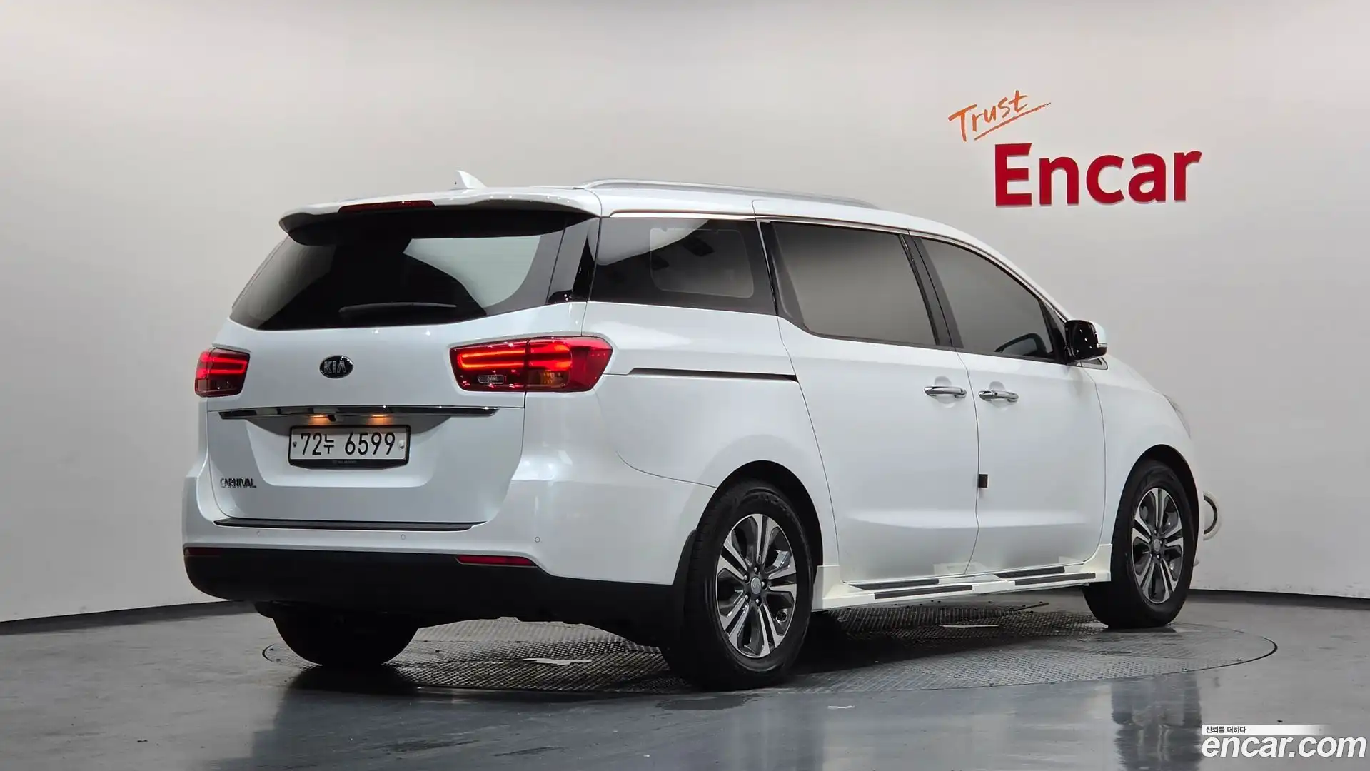 Canival Kia 2019.2-OUTER-002