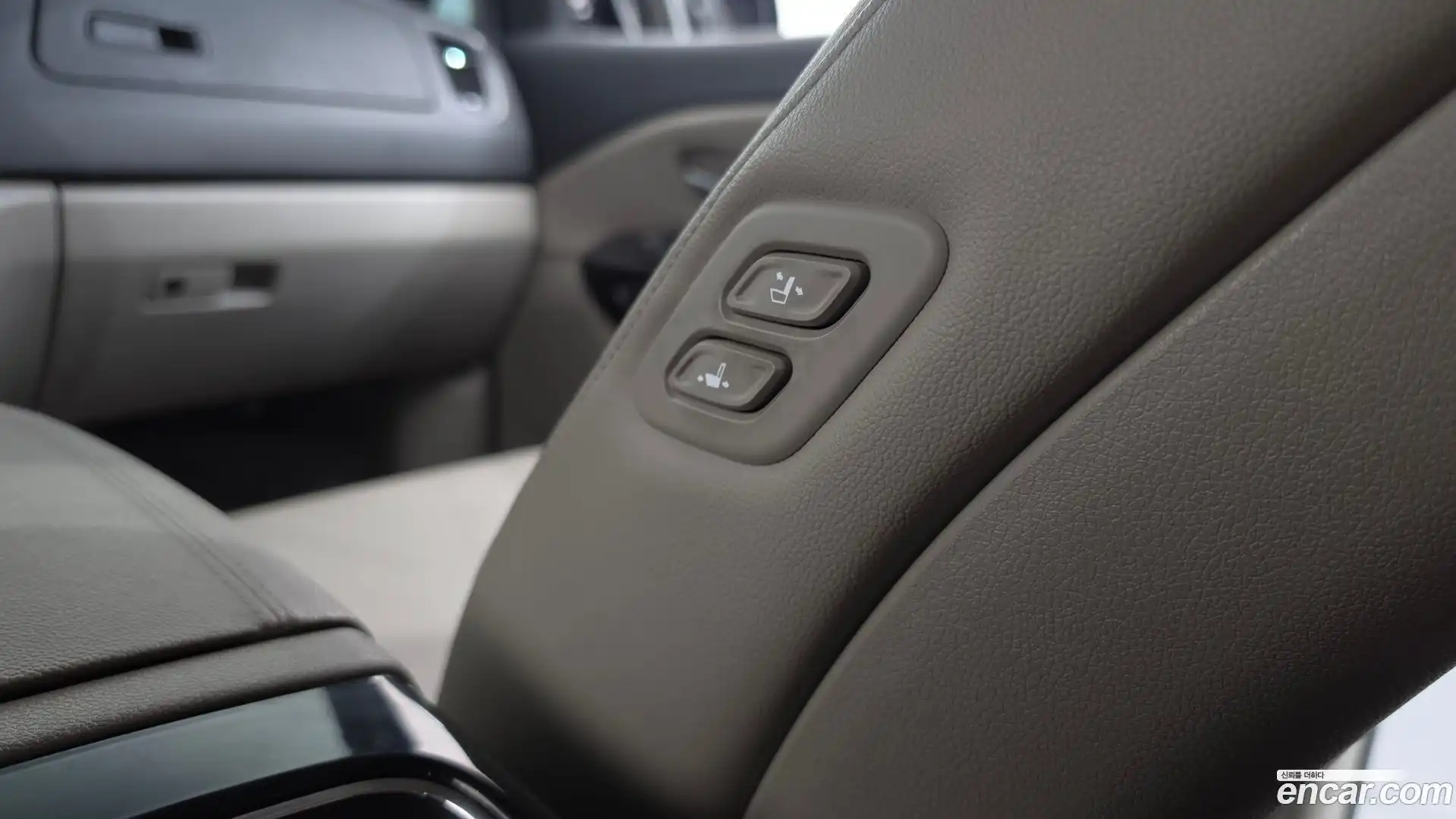 Canival Kia 2019.2-OPTION-046