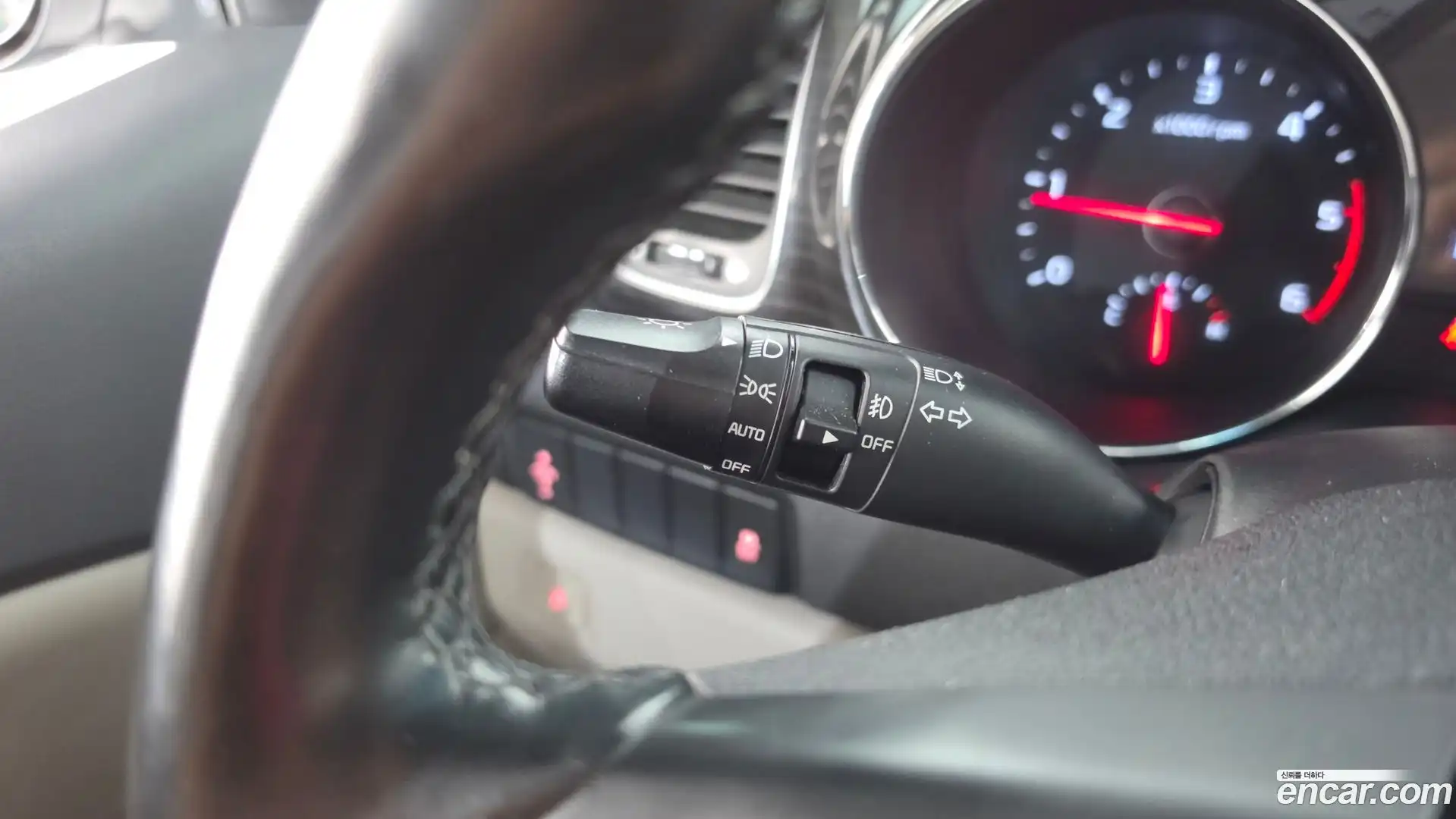 Canival Kia 2019.2-OPTION-047