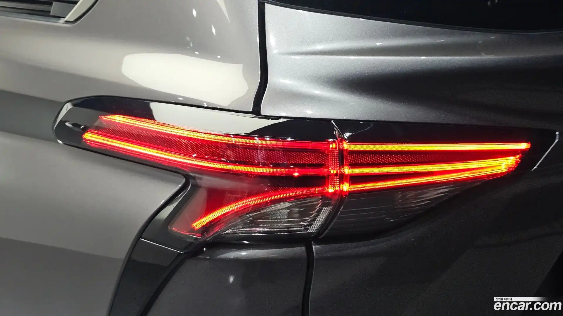 Sienna Toyota 2022.3-OUTER-033