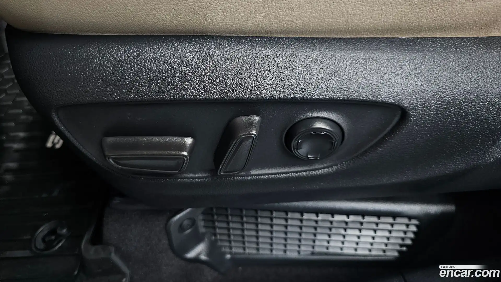 Sienna Toyota 2022.3-OPTION-045