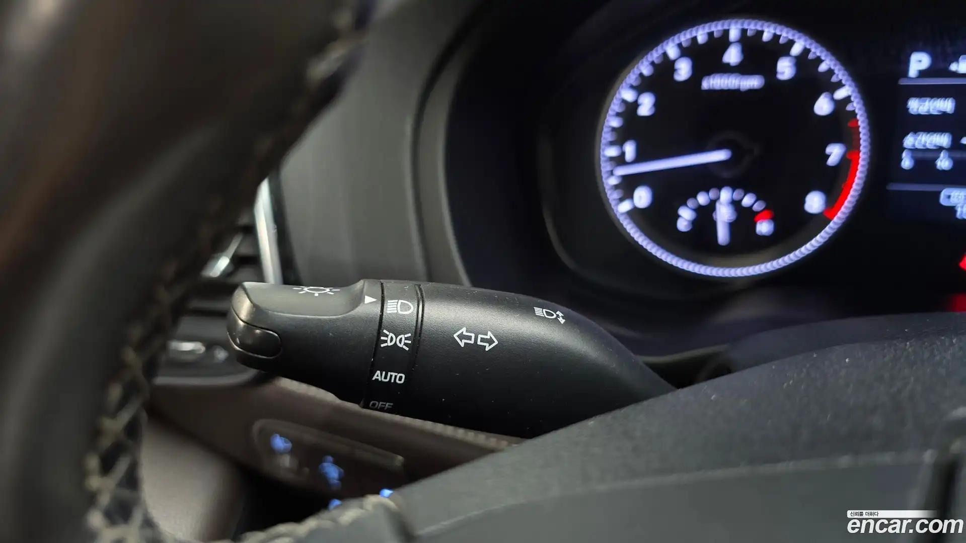Grandeur Hyundai 2018.3-OPTION-043