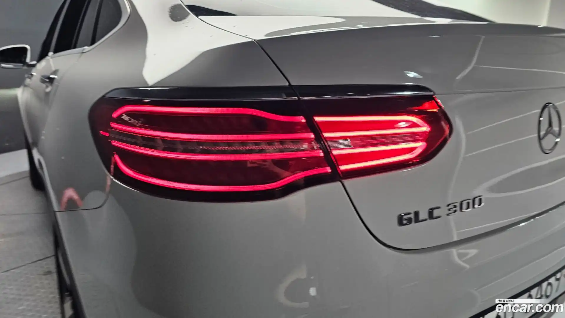 GLC-Class Mercedes-Benz 2019.2-OUTER-033