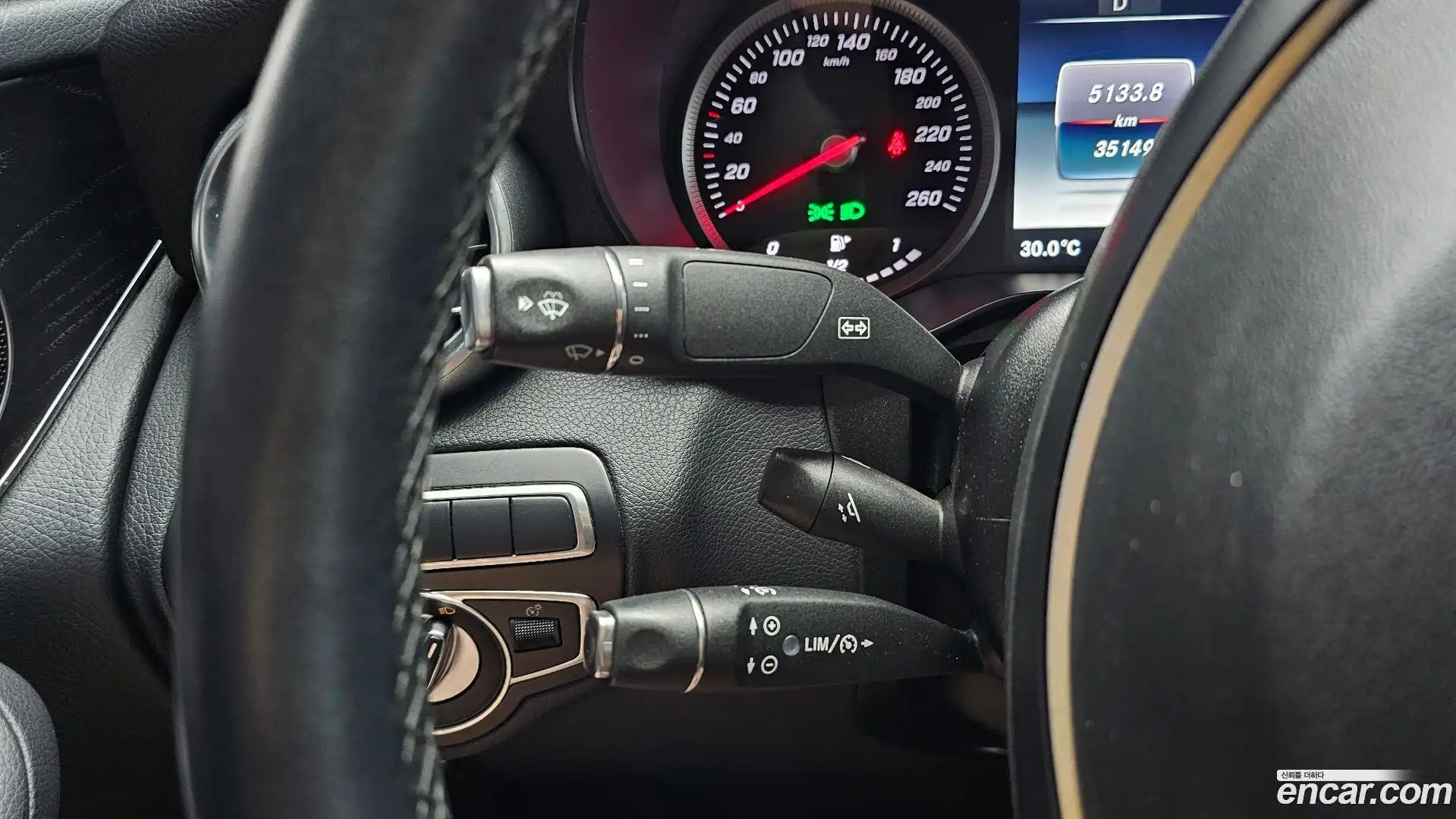 GLC-Class Mercedes-Benz 2019.2-OPTION-043