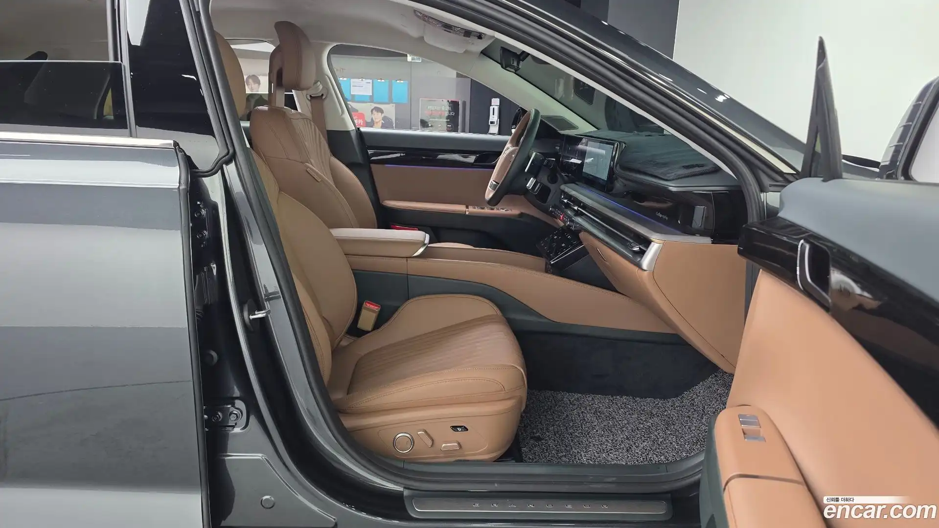 Grandeur Hyundai 2026.3-OPTION-015