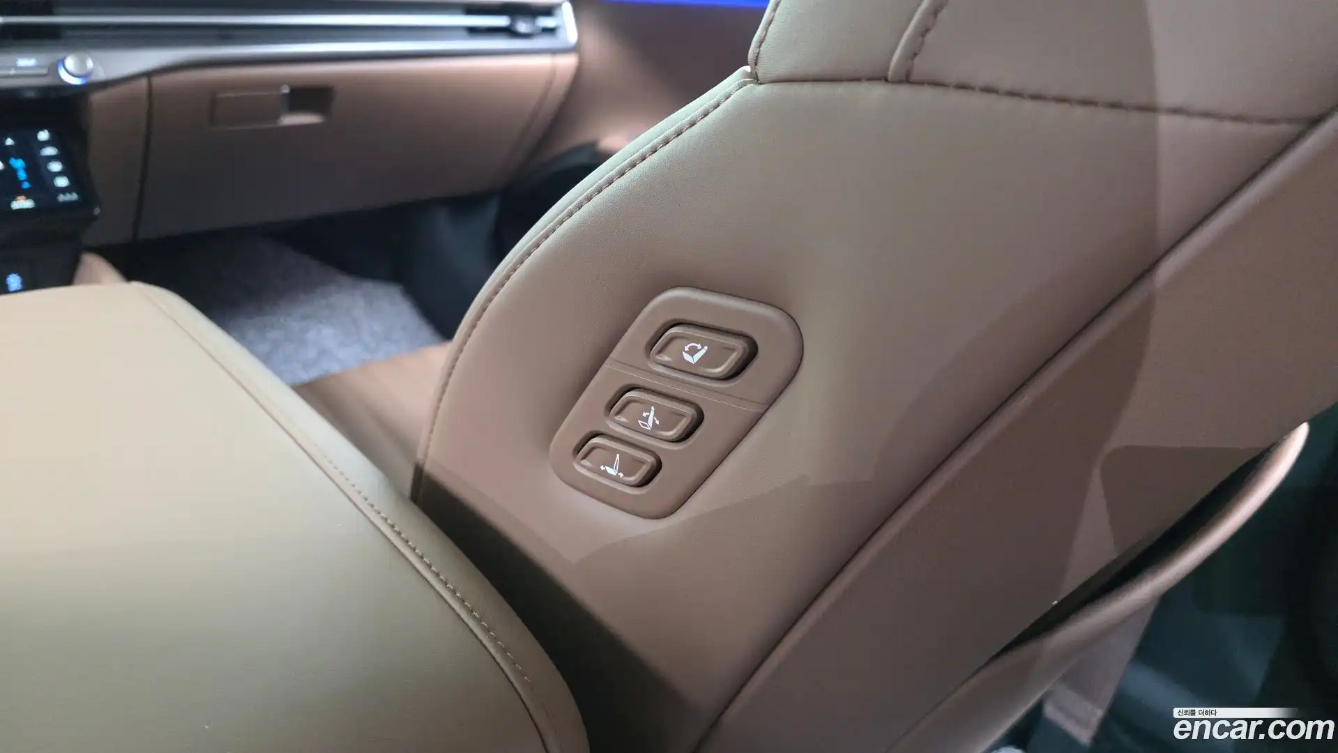 Grandeur Hyundai 2026.3-OPTION-047