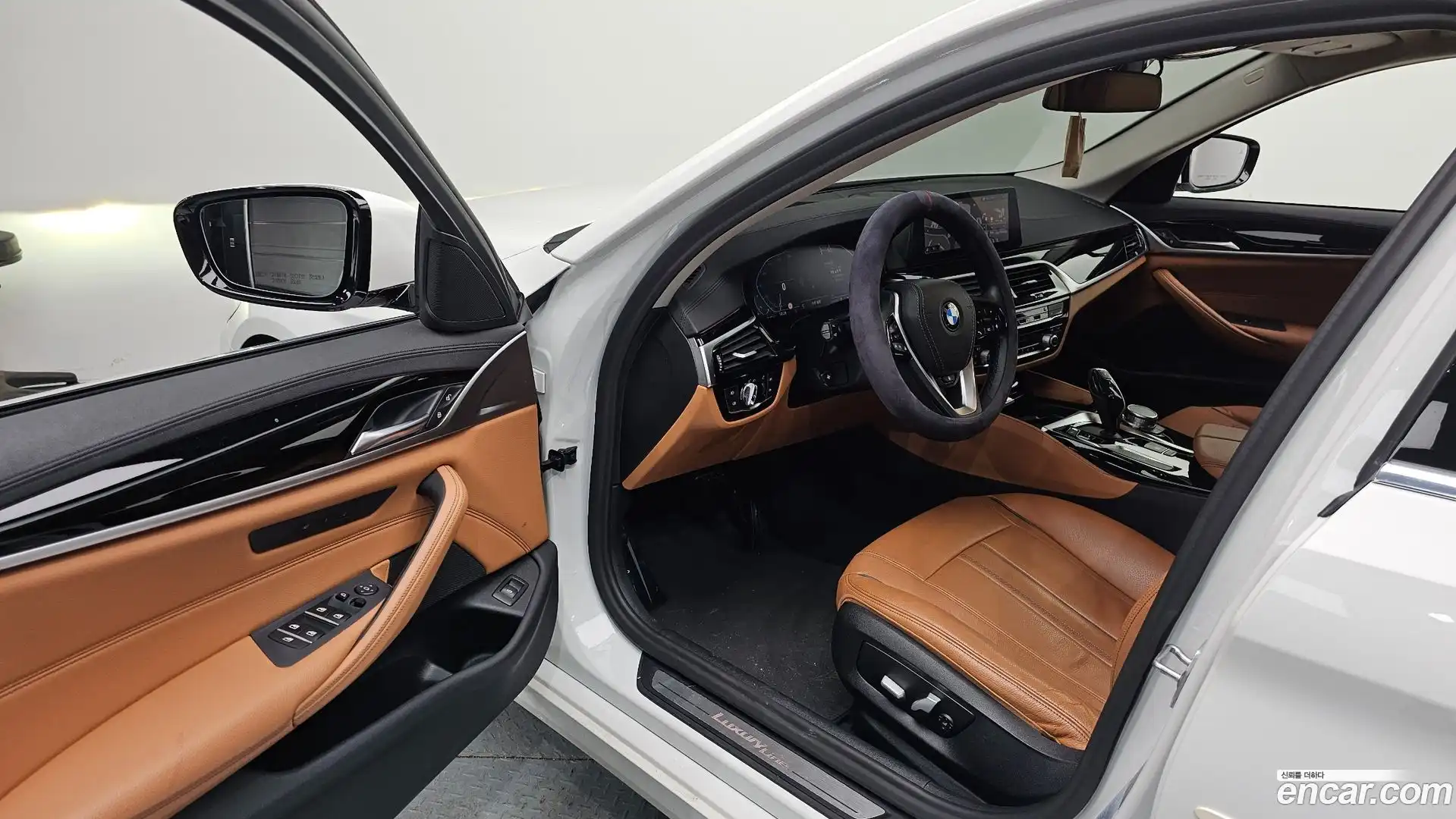5-Series BMW 2020.4-INNER-010