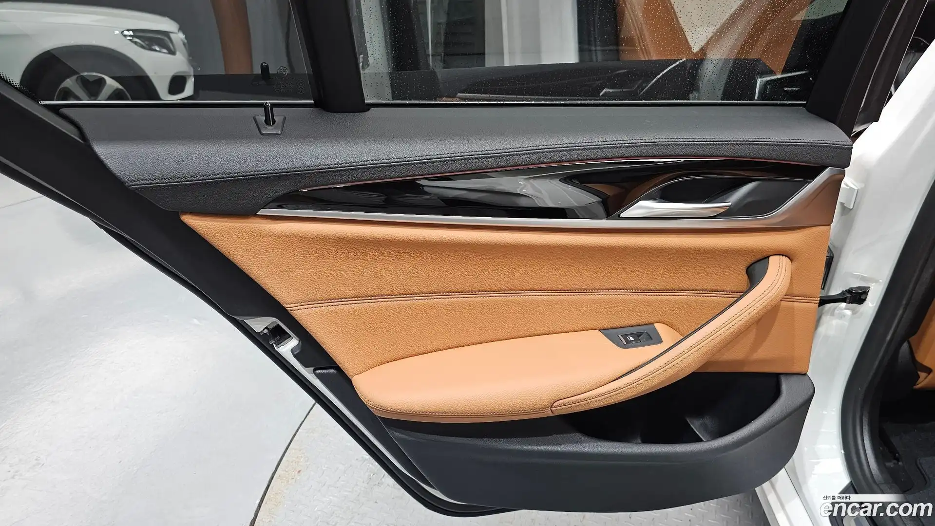 5-Series BMW 2020.4-INNER-035