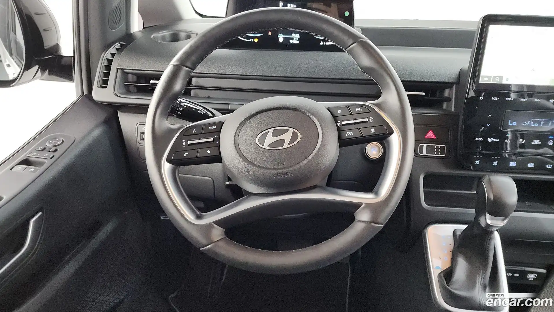 Staria Hyundai 2024.8-OPTION-018