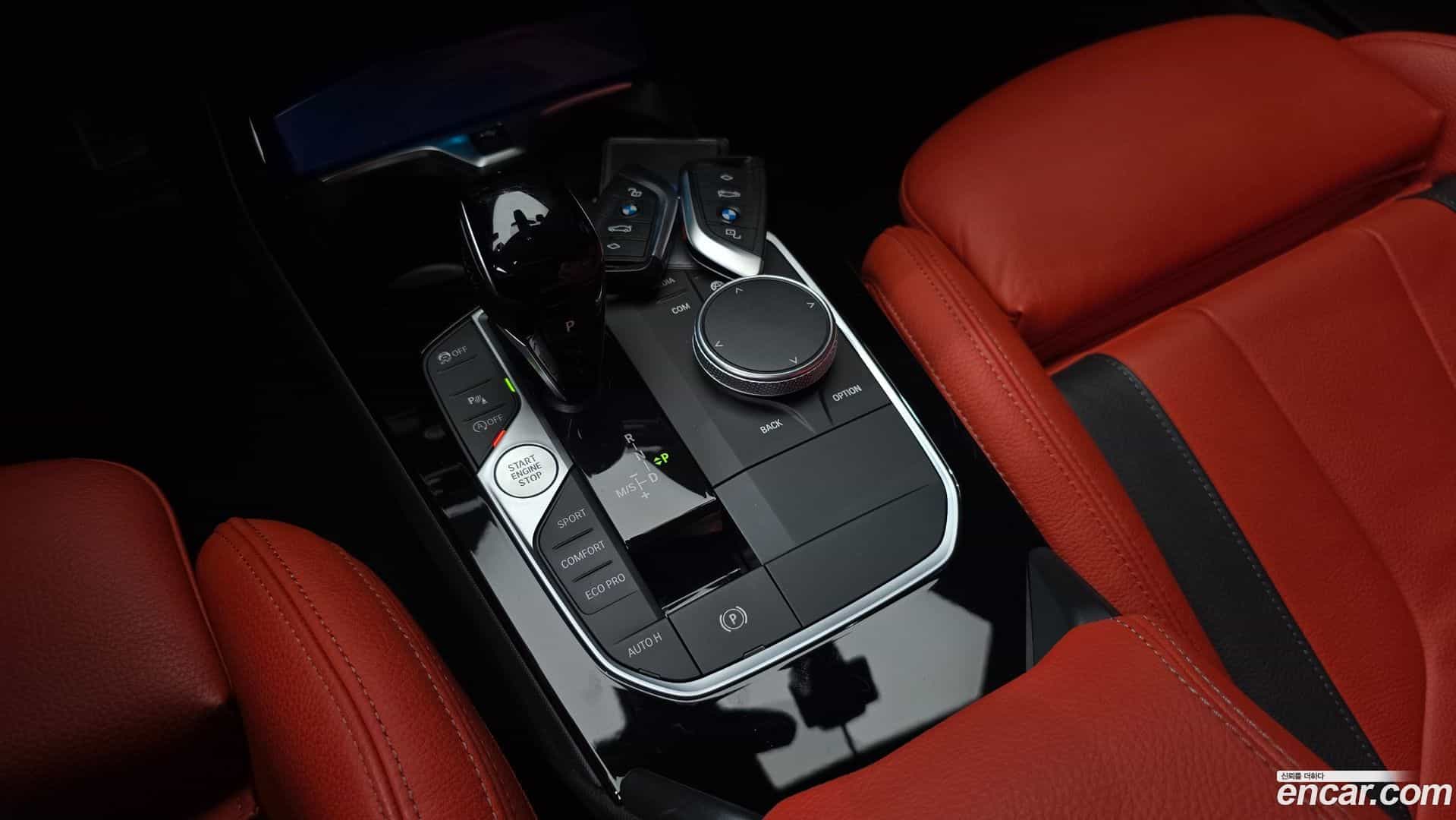 1-Series BMW 2023.10-INNER-009
