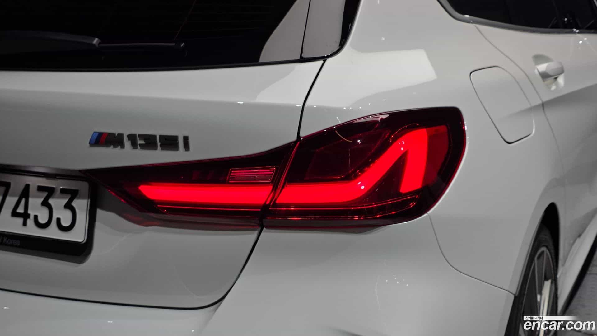 1-Series BMW 2023.10-OUTER-033