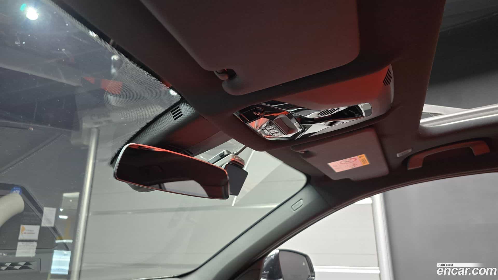 1-Series BMW 2023.10-OPTION-041