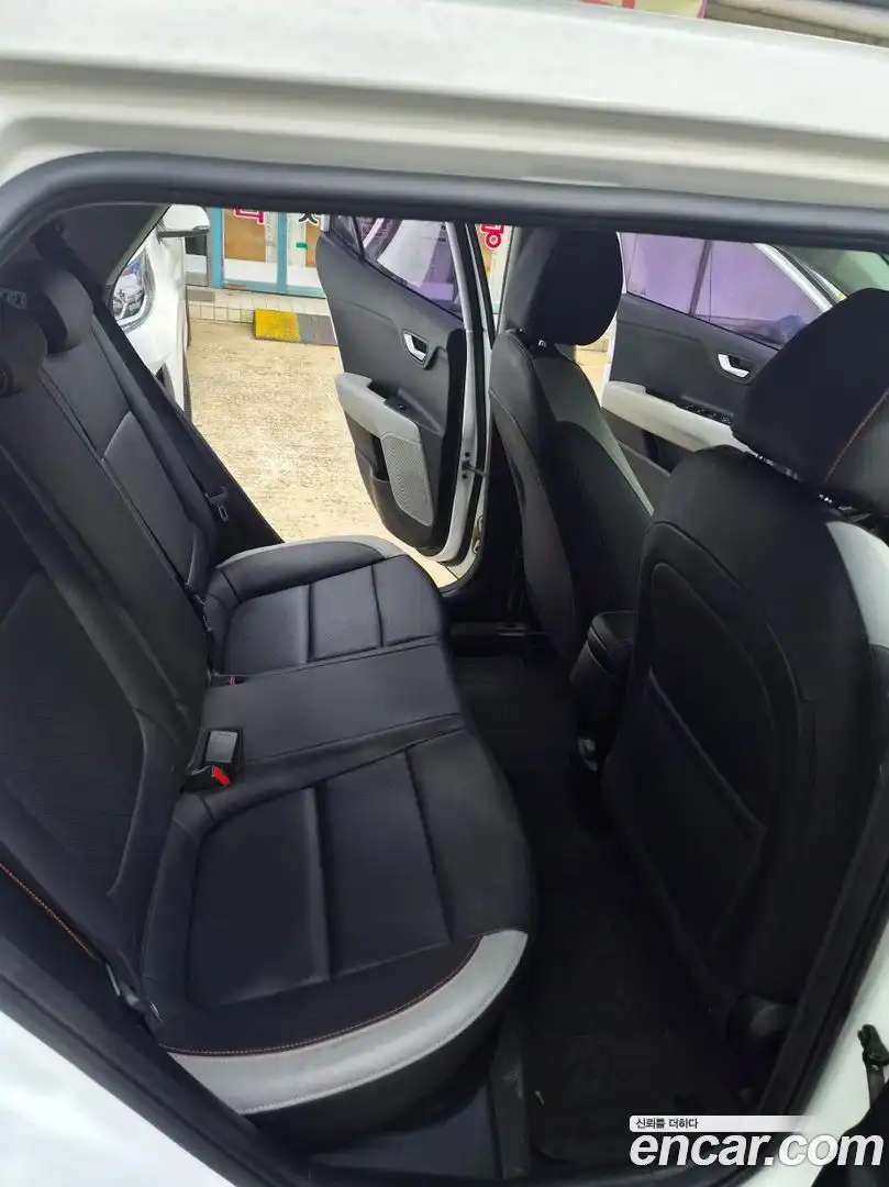 Stonic Kia 2018.3-INNER-007