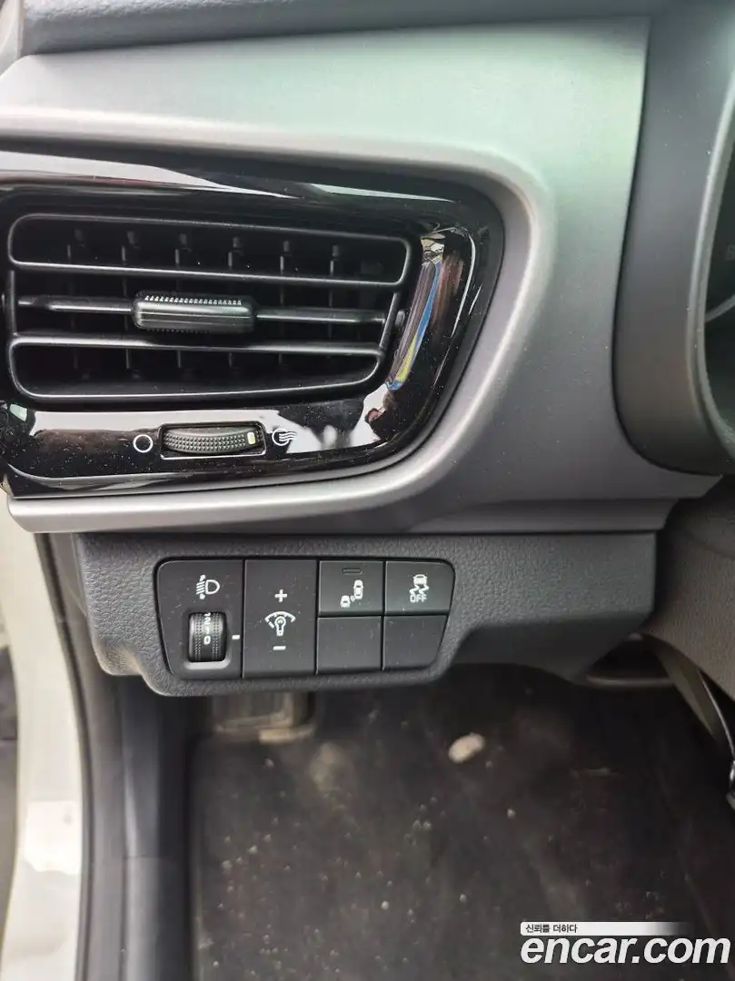 Stonic Kia 2018.3-OPTION-015