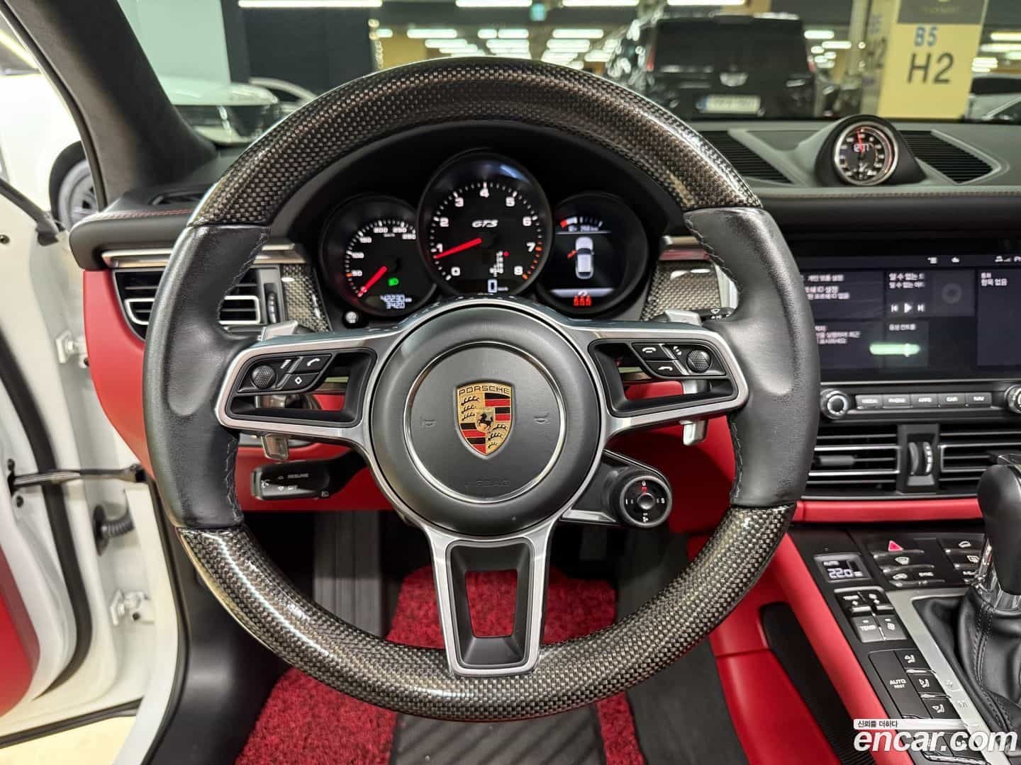Macan Porsche 2020.8-INNER-008