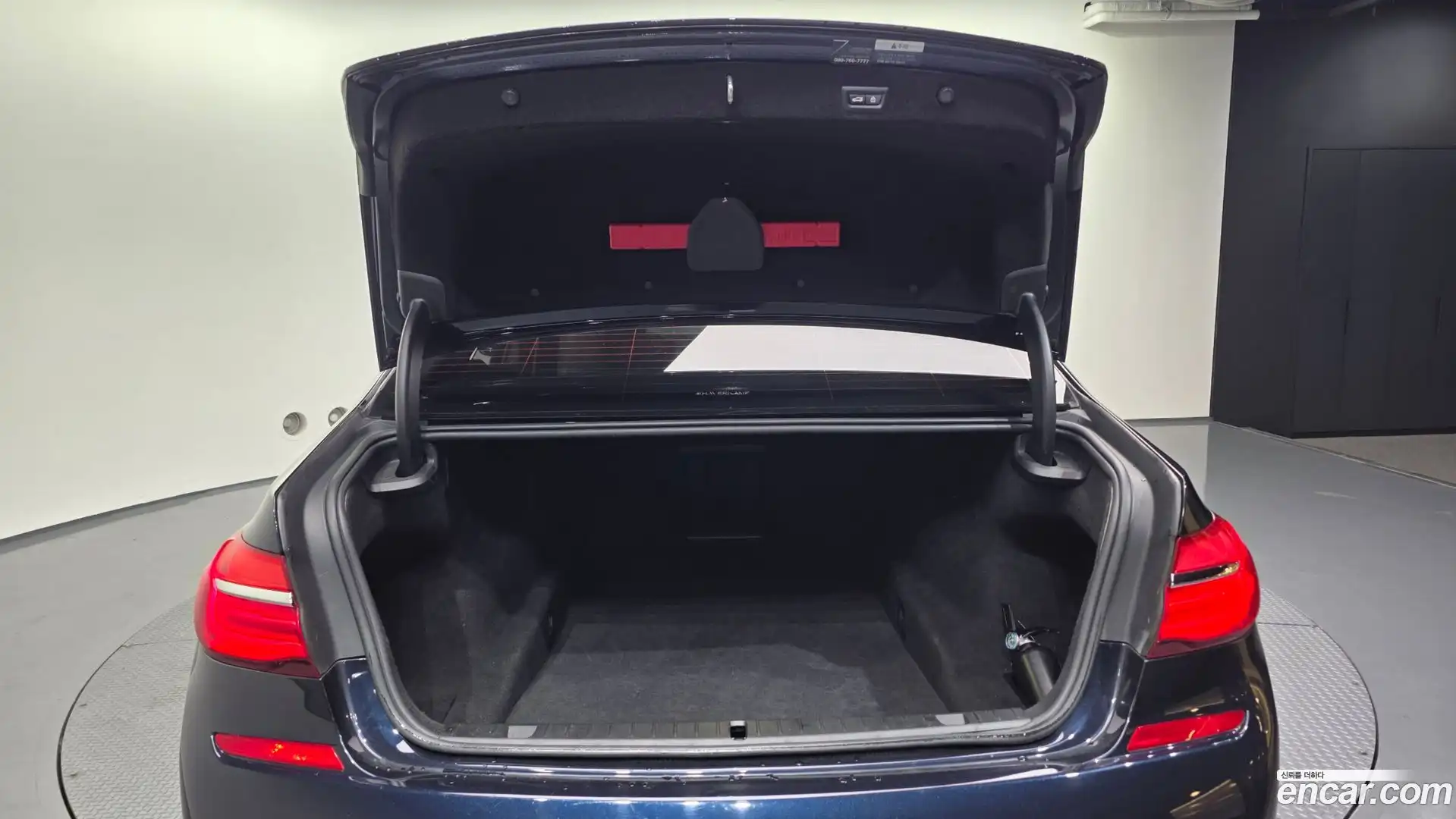 7-Series BMW 2018.7-OPTION-024