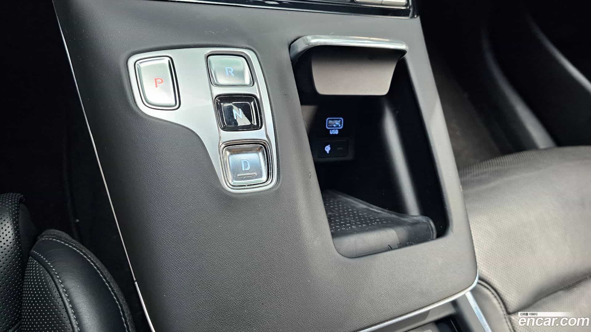 Grandeur Hyundai 2021.2-INNER-009