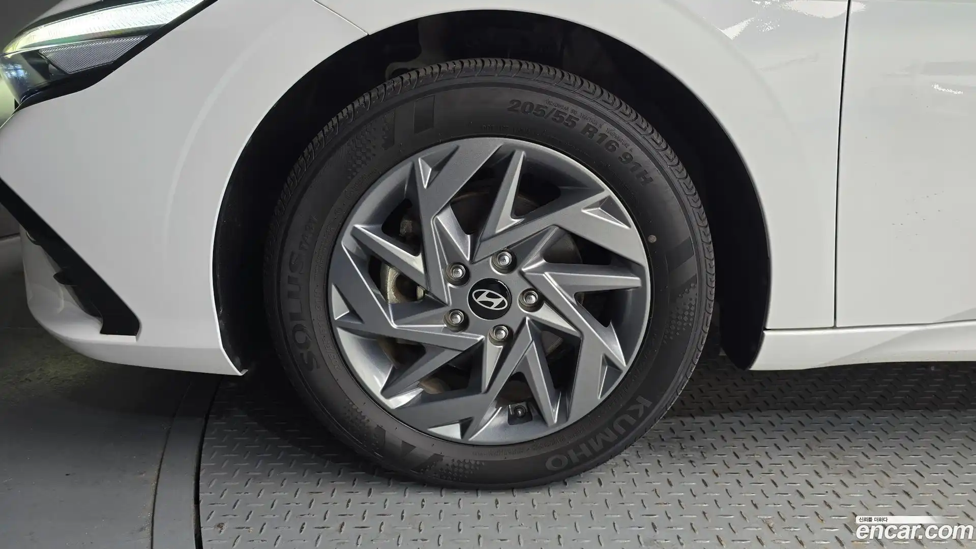 AVANTE Hyundai 2023.6-OUTER-005