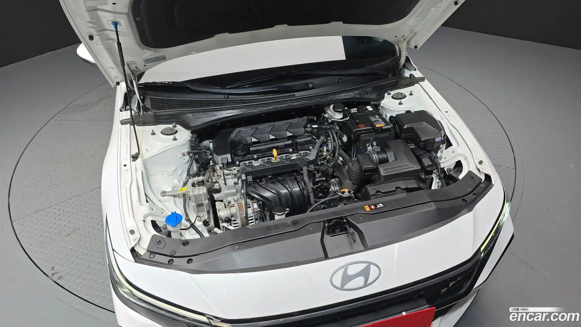 AVANTE Hyundai 2023.6-OUTER-006