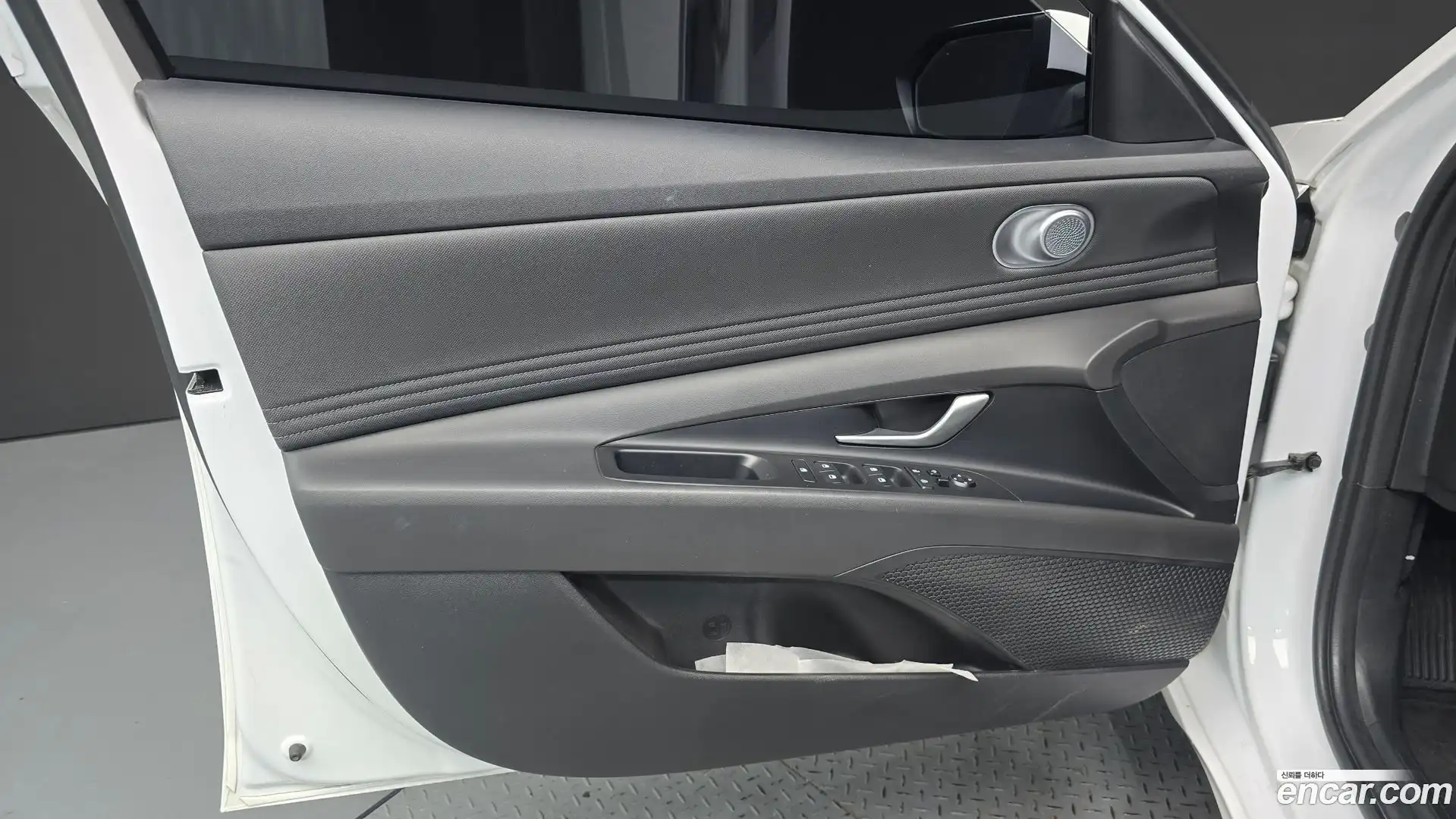 AVANTE Hyundai 2023.6-INNER-034