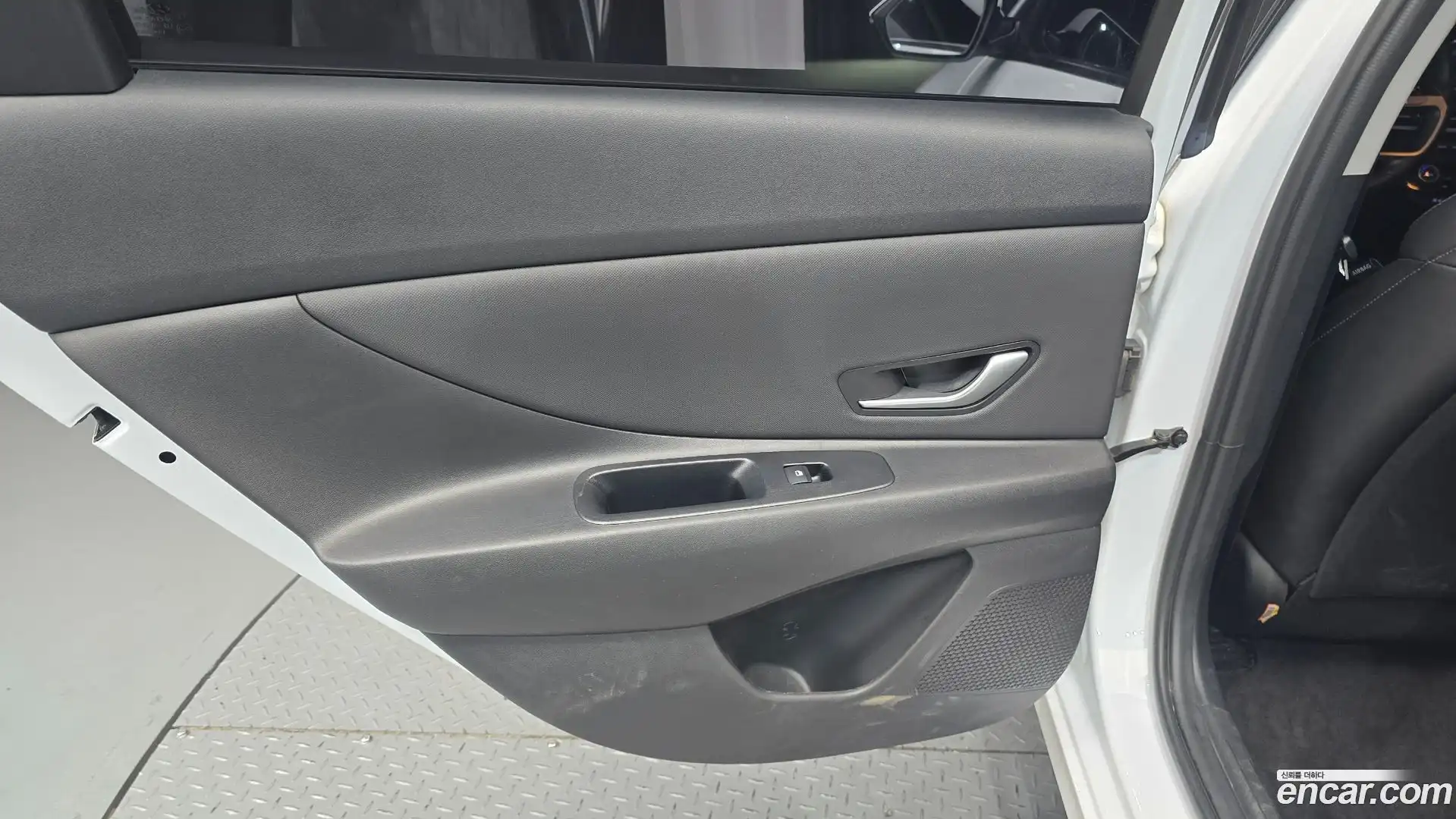 AVANTE Hyundai 2023.6-INNER-035
