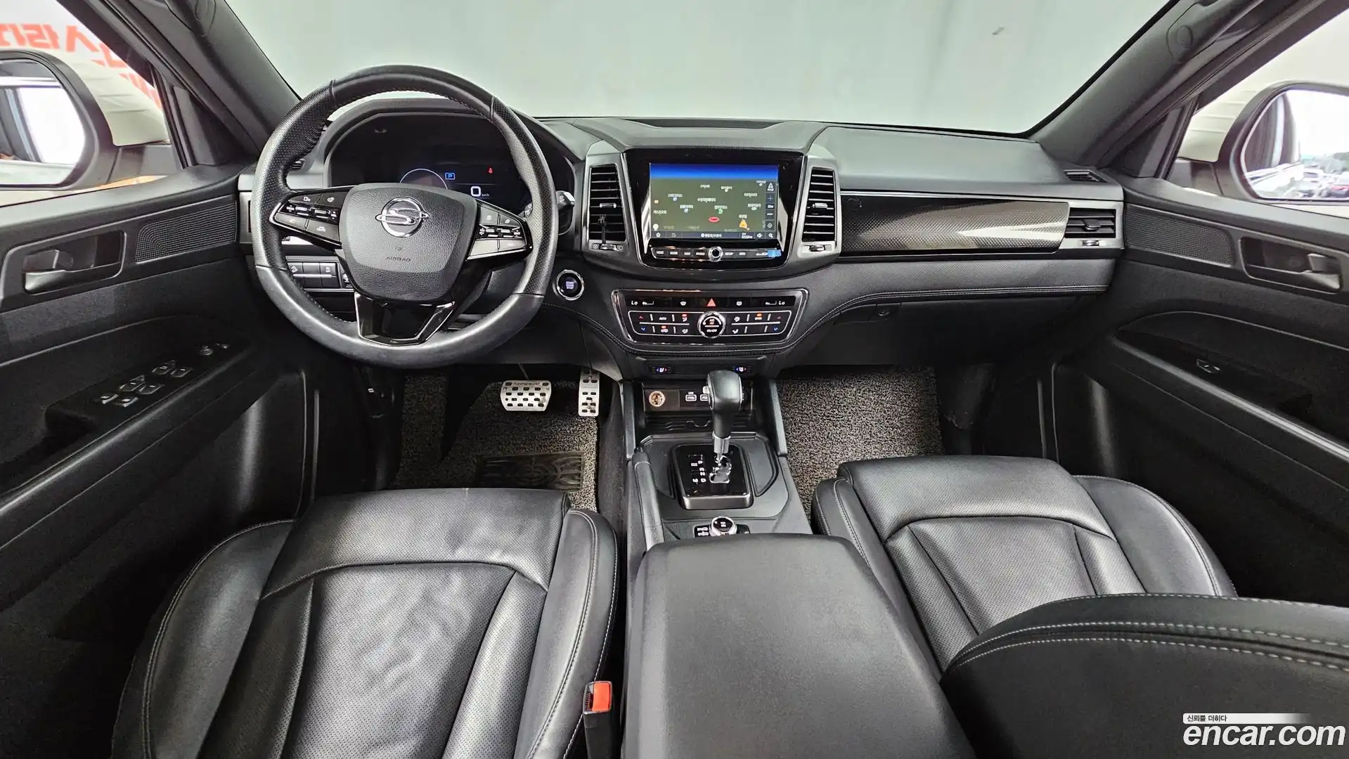 Rexton KG Mobility 2022.0-INNER-007