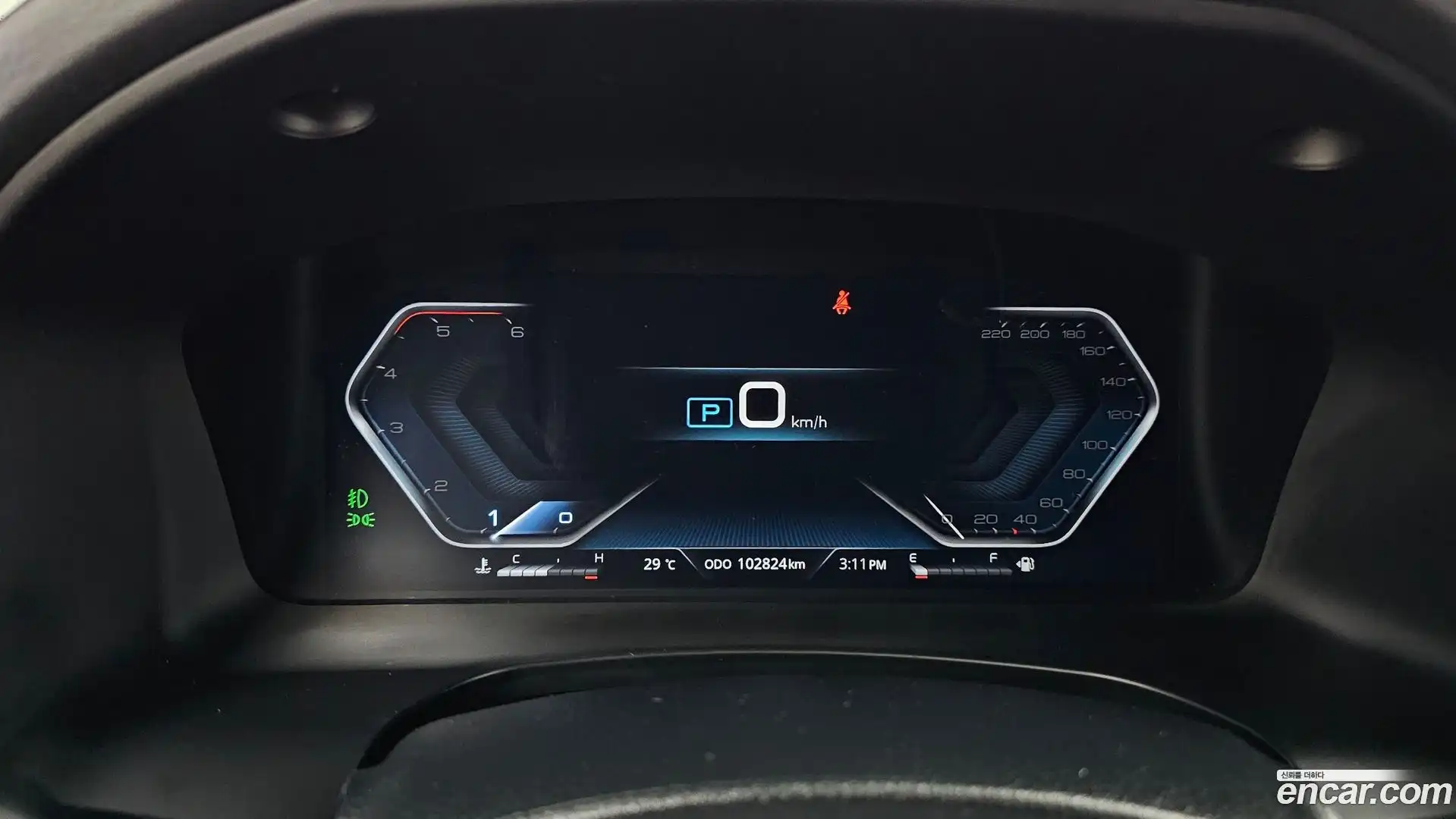 Rexton KG Mobility 2022.0-INNER-008
