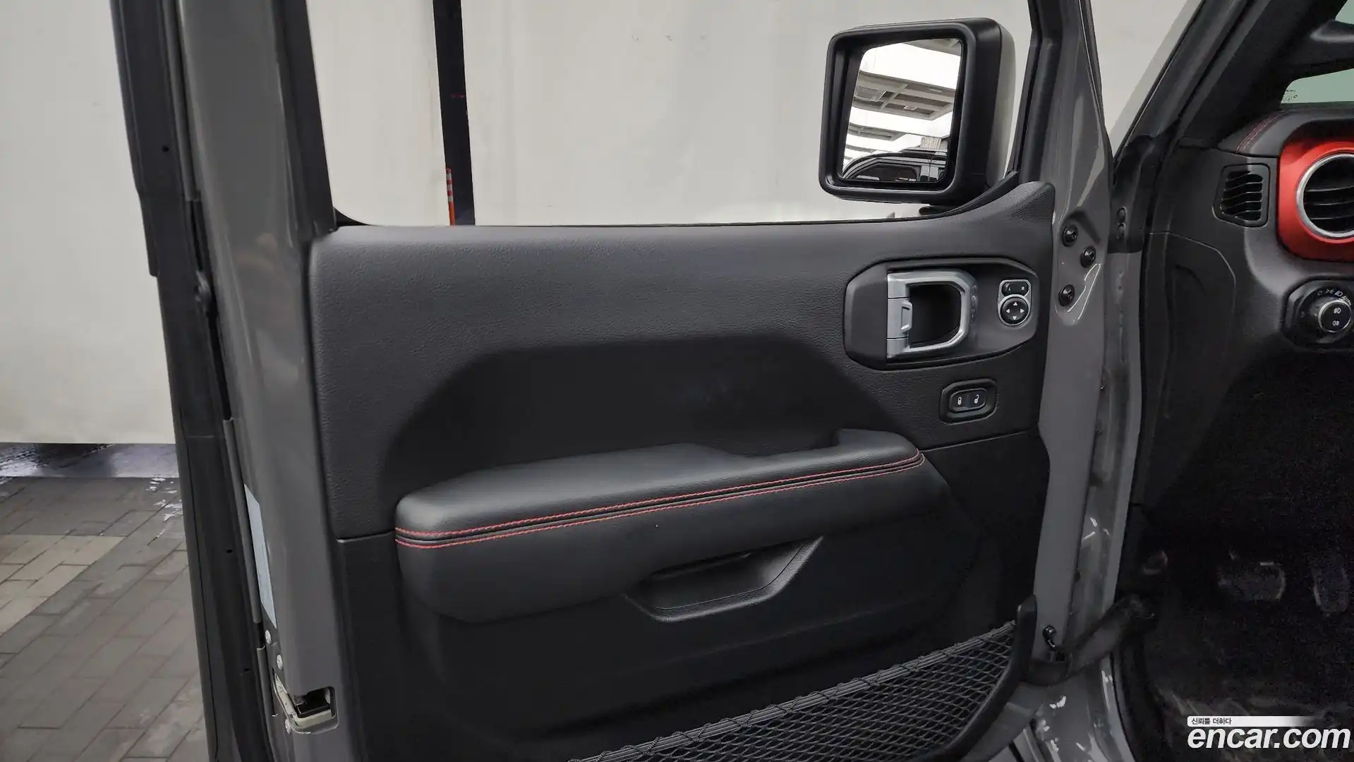 Wrangler Jeep 2020.5-INNER-034