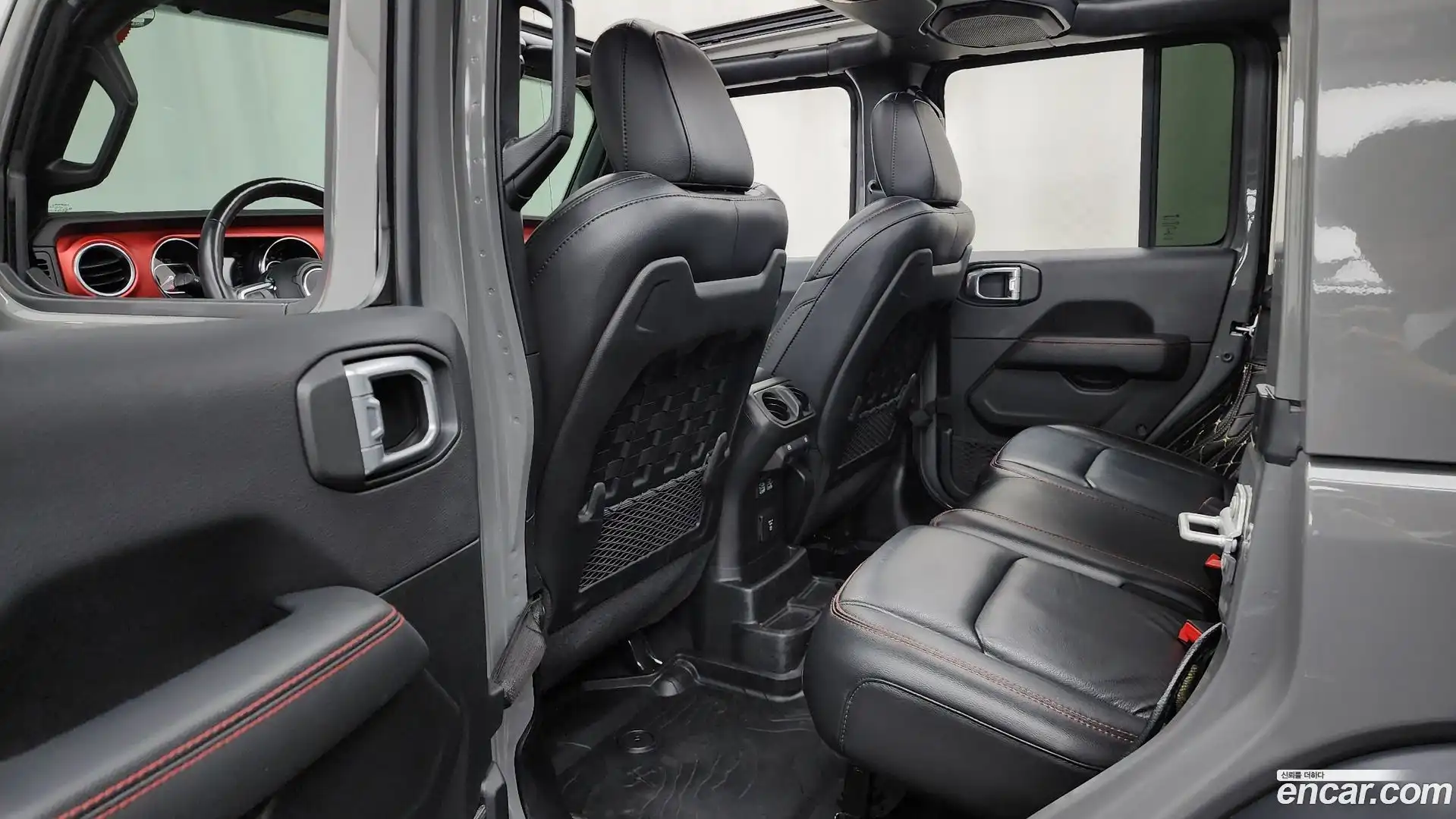 Wrangler Jeep 2020.5-INNER-036