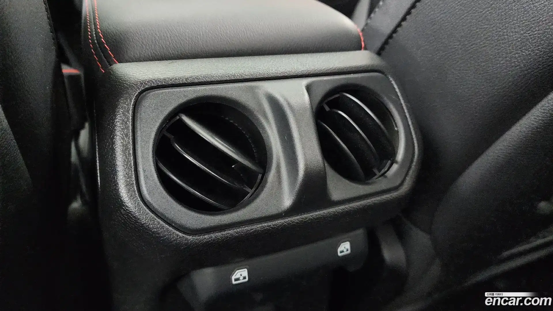 Wrangler Jeep 2020.5-OPTION-044