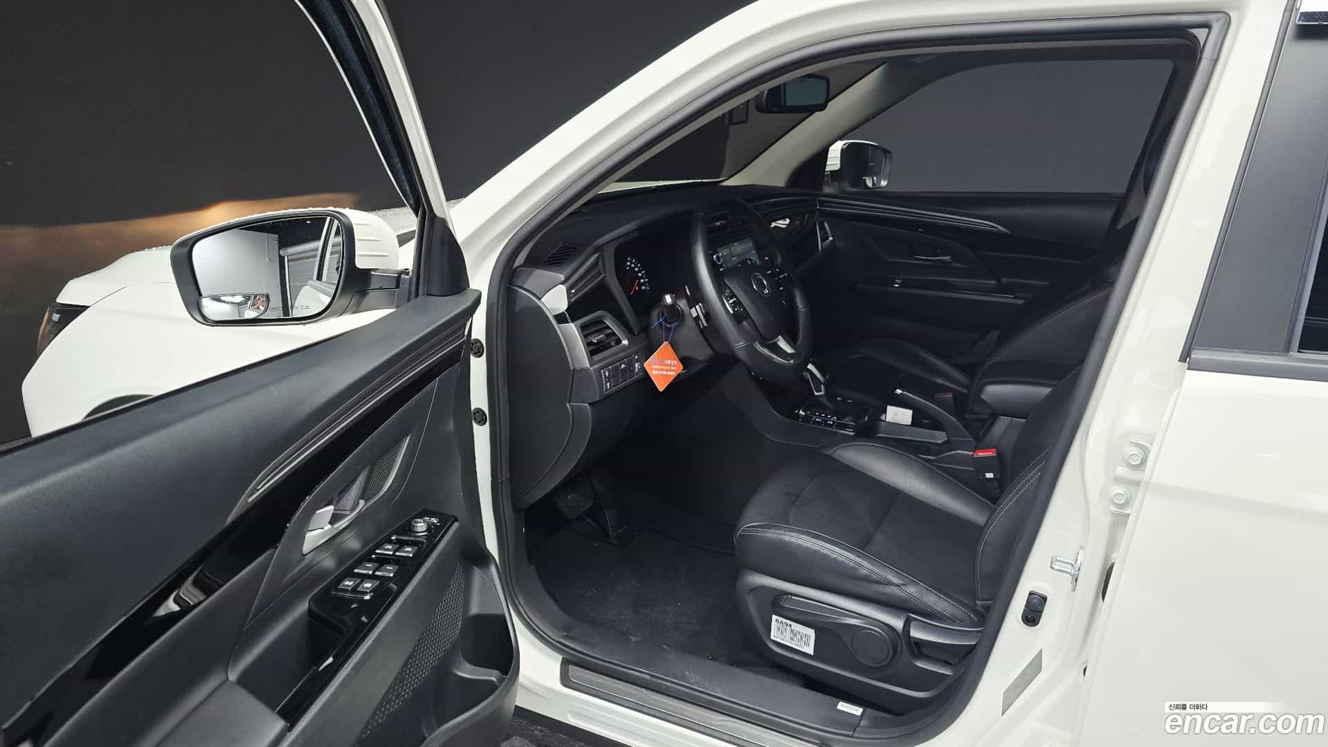 KORANDO KG Mobility 2023.7-INNER-010