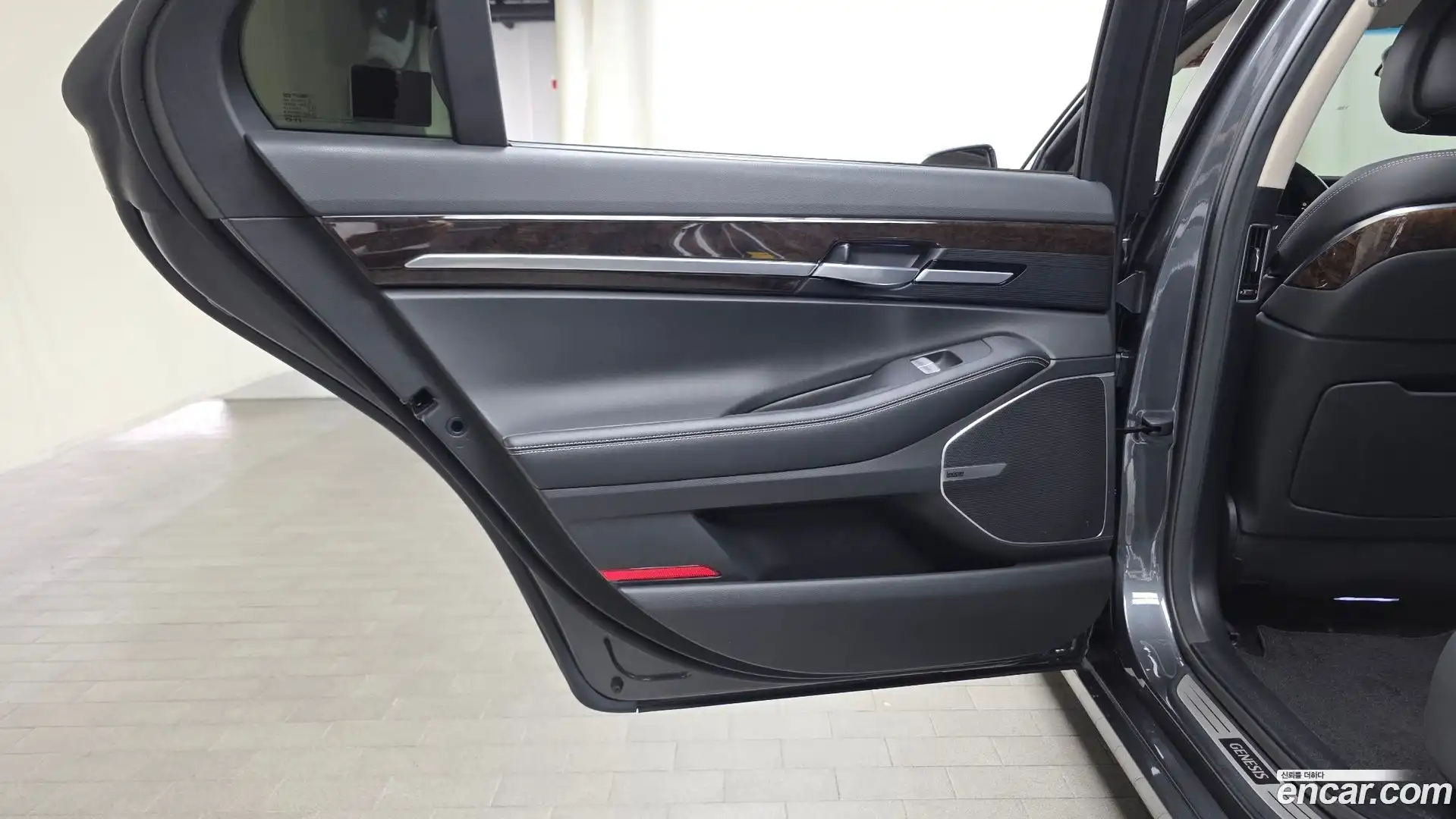 G90 Genesis 2021.5-INNER-035